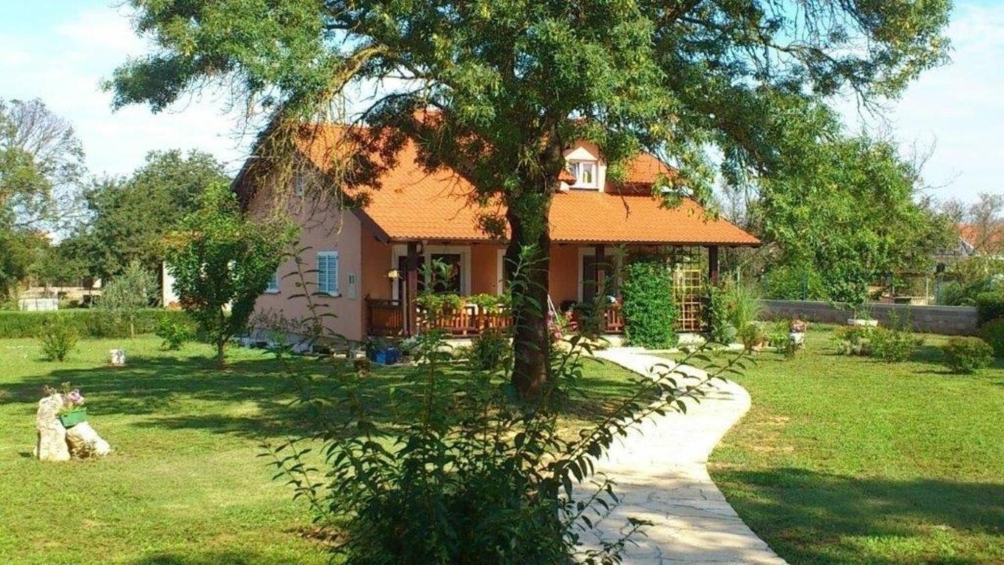 Haus Toni Für 9 Personen photo 1