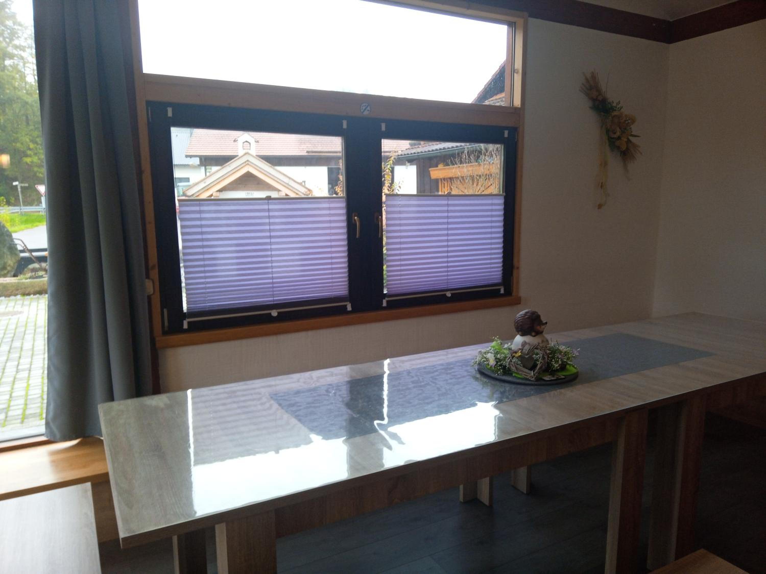 Großzügige Wohnung Bachblick