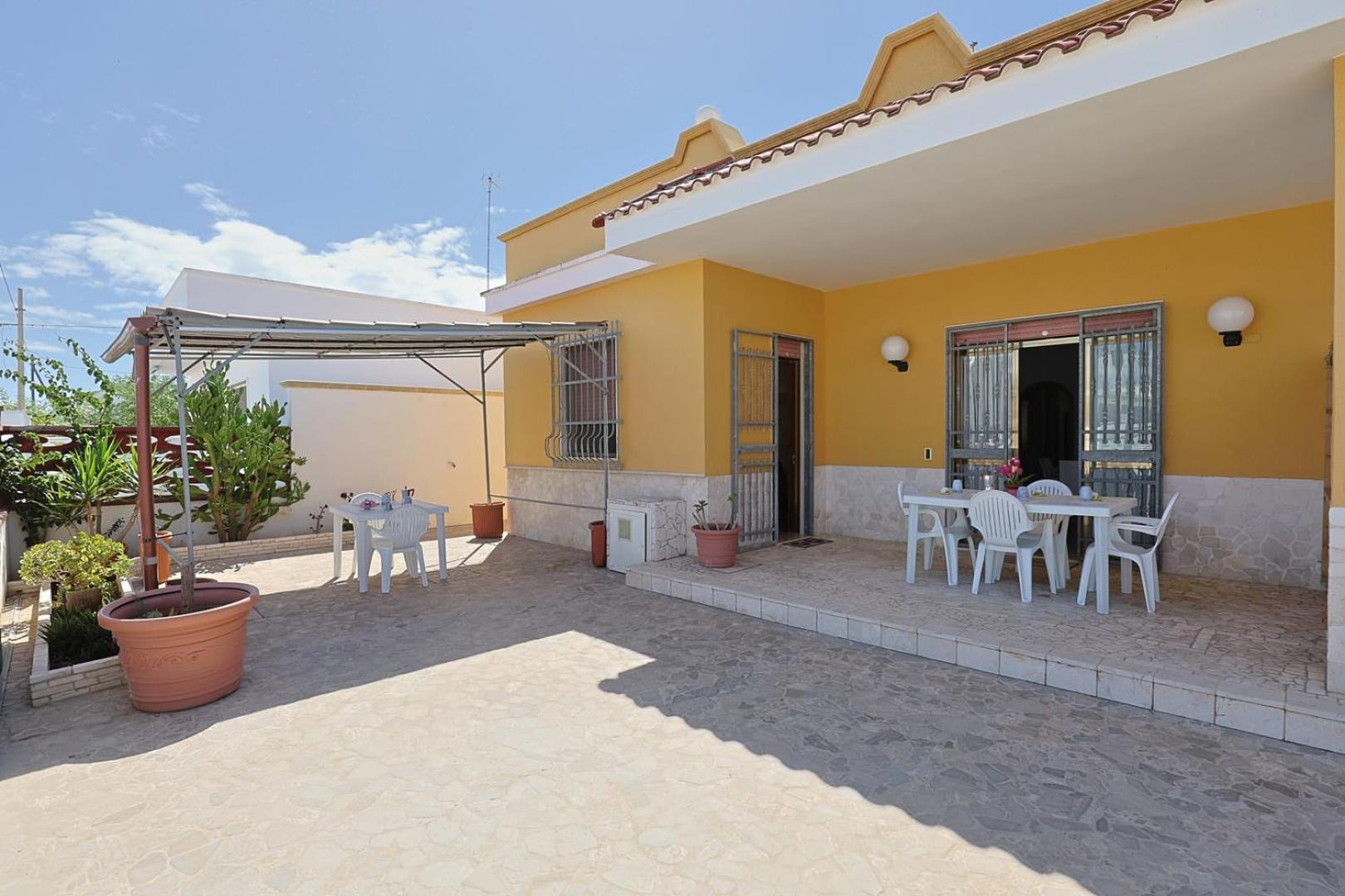 Villa Monsellato 1 a soli 120 mt dalla spiaggia Padula Fede di Punta Prosciutto view 2