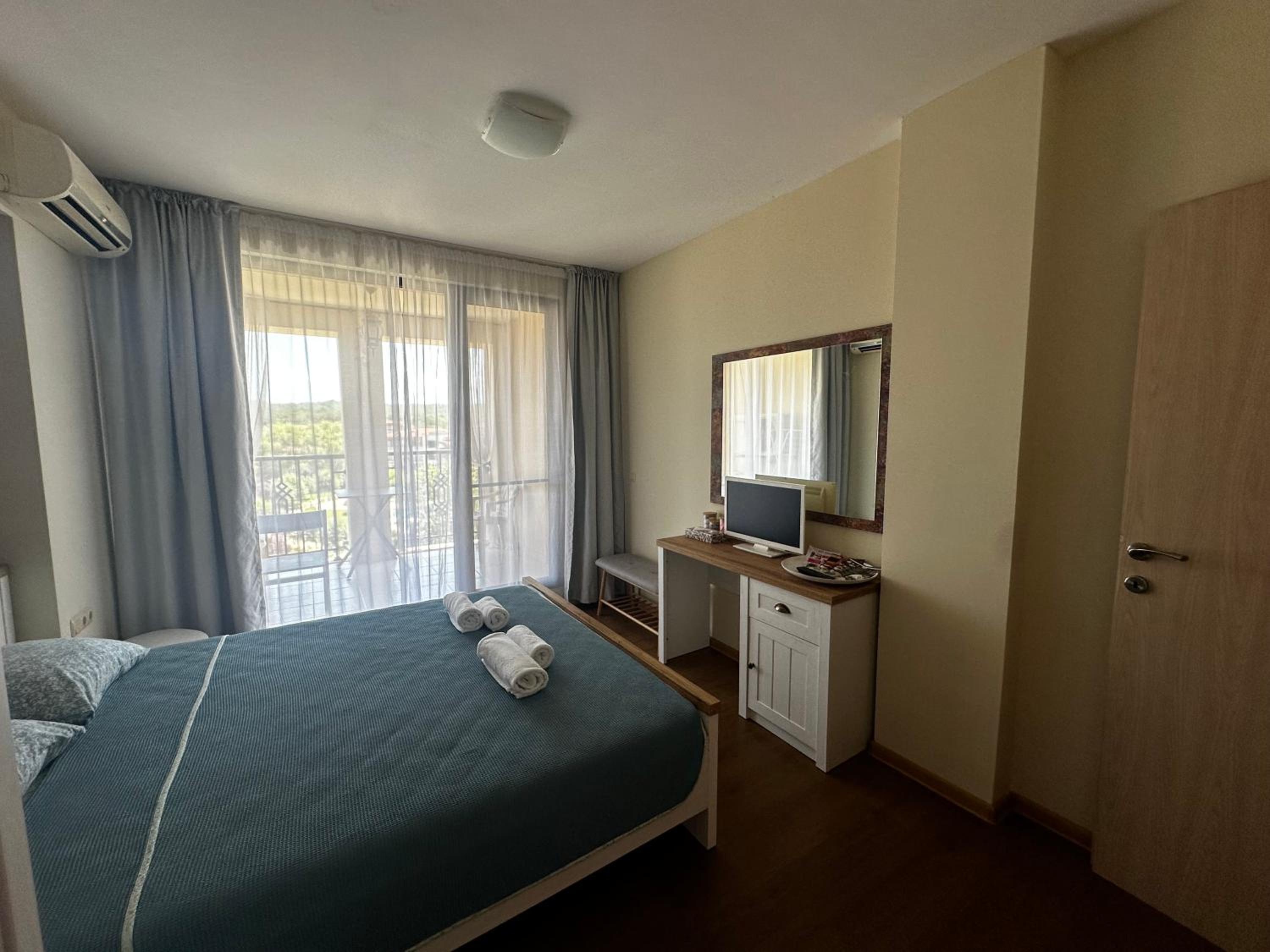 Green Life apartment Sozopol