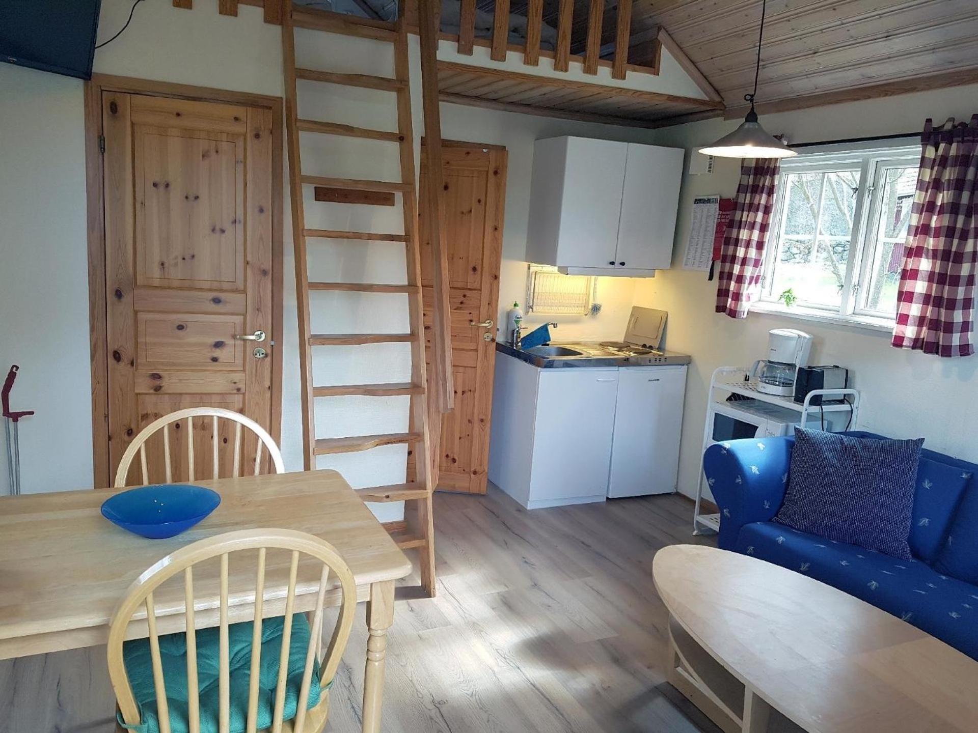 Holzhaus mit überdachter Terrasse - b57896 view 3