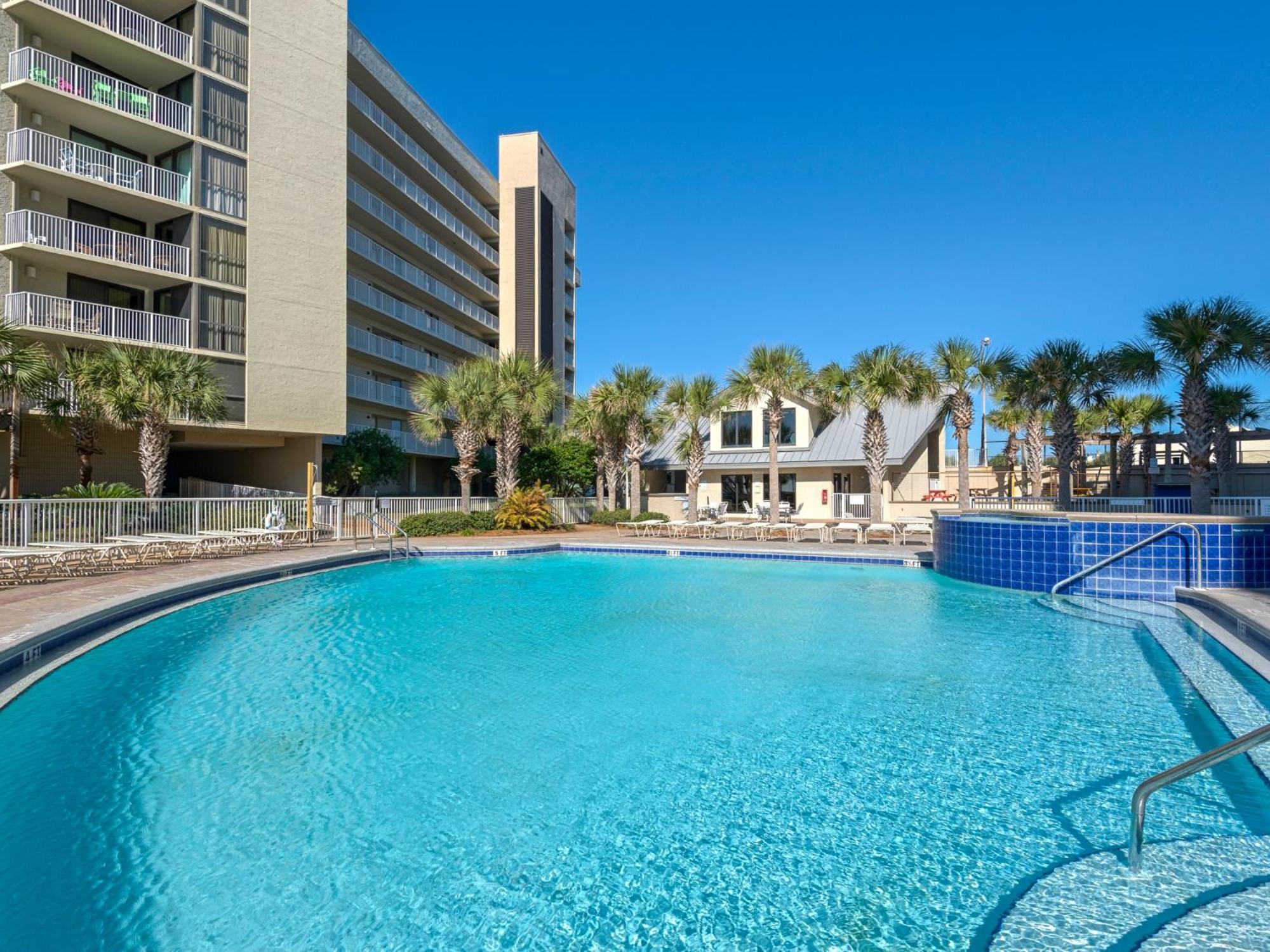 Mainsail Townhome 6 by Newman-Dailey