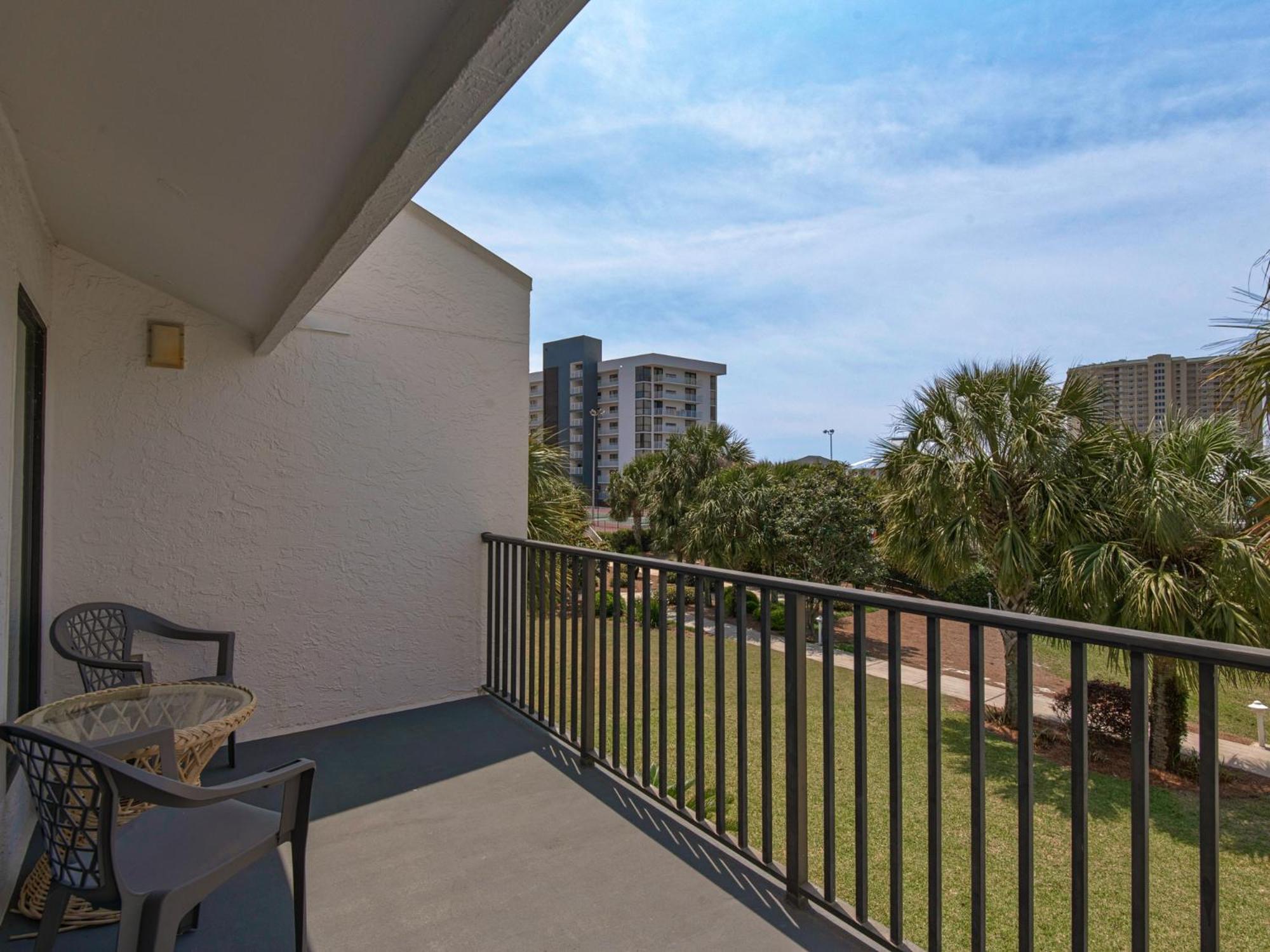 Mainsail Townhome 6 by Newman-Dailey