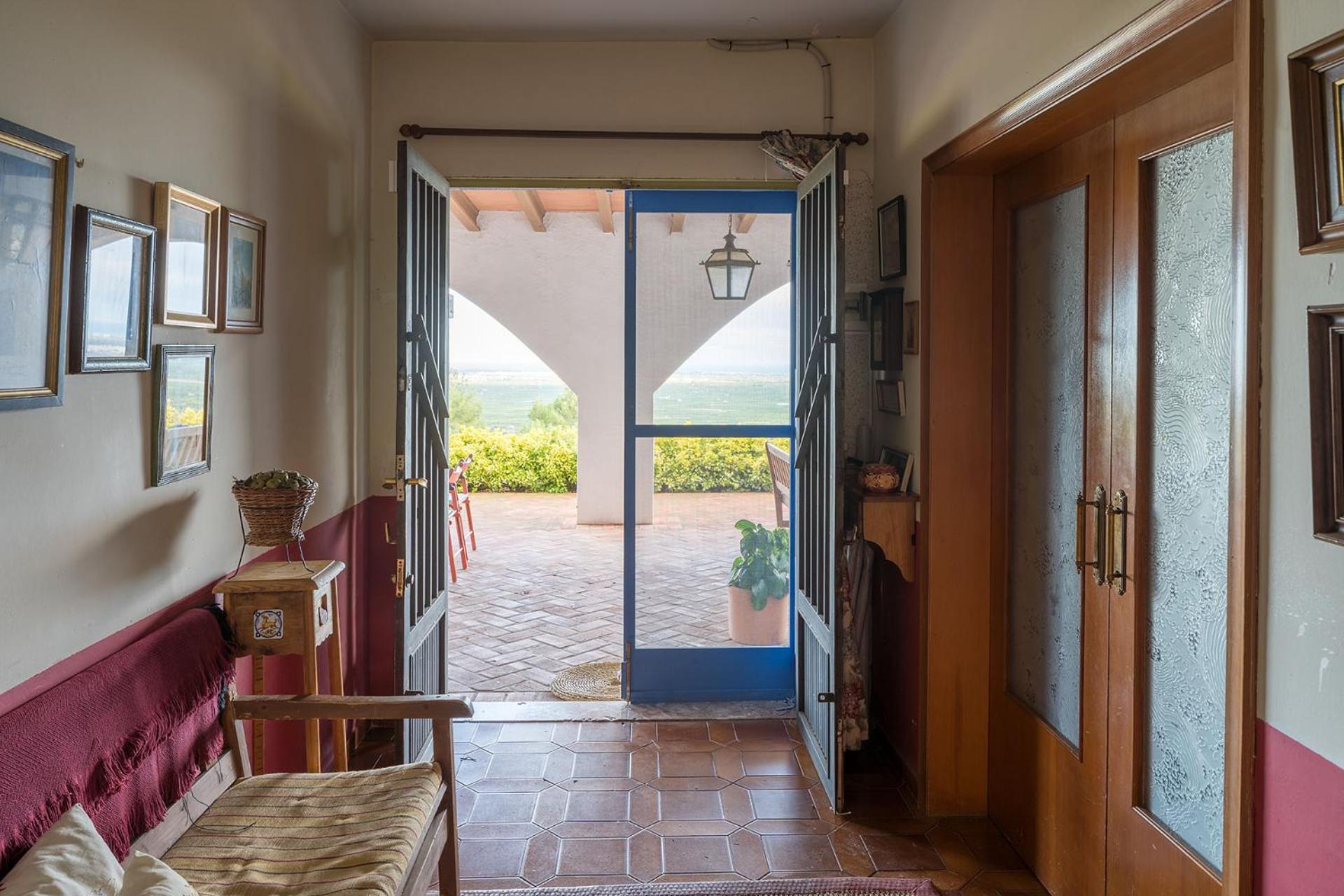 House -Sleeps 8-Natural Pool-Pet Friendly