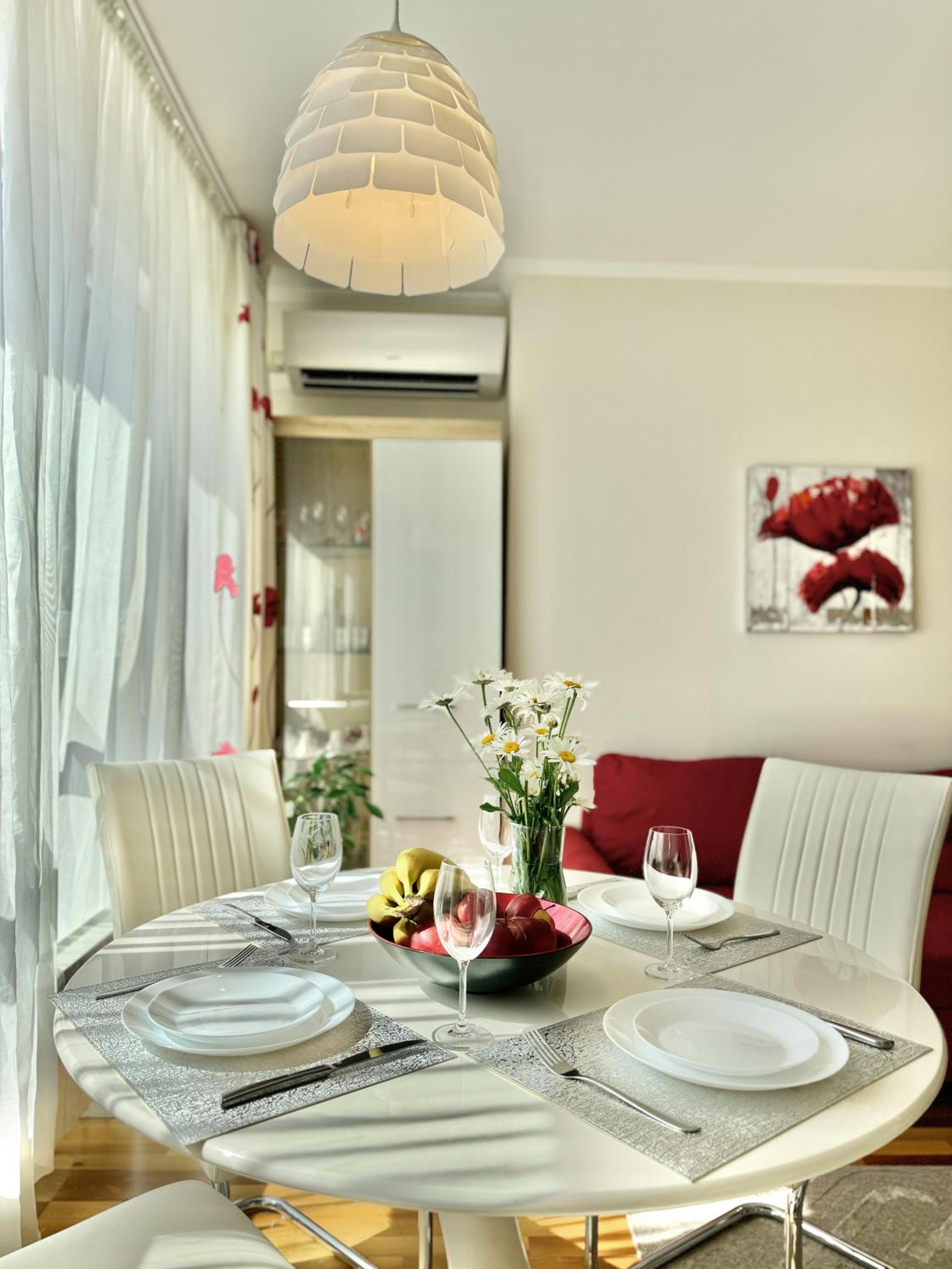 Sunny & Comfort Apartment next to Tech Park for 4 Guests