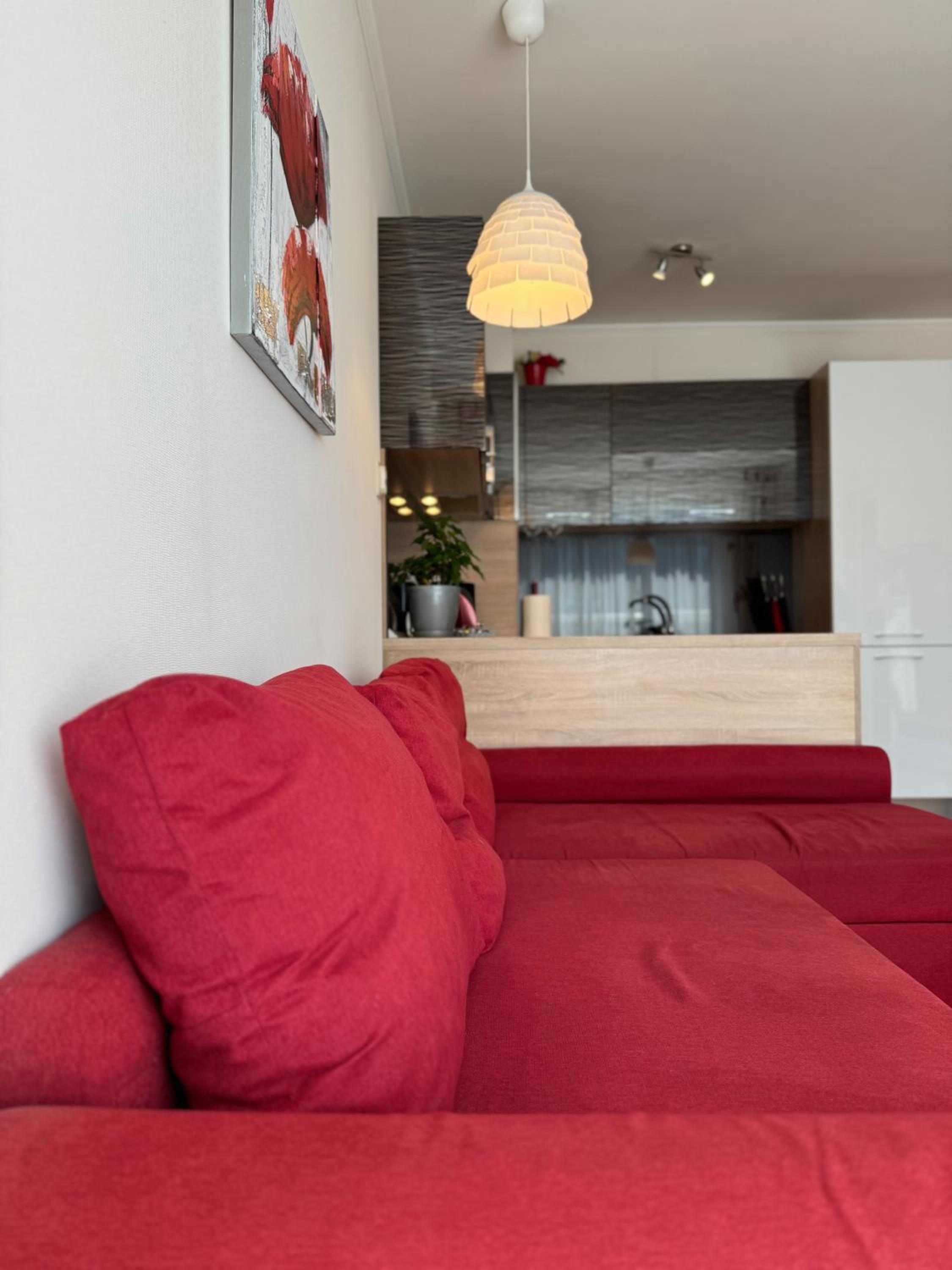 Sunny & Comfort Apartment next to Tech Park for 4 Guests
