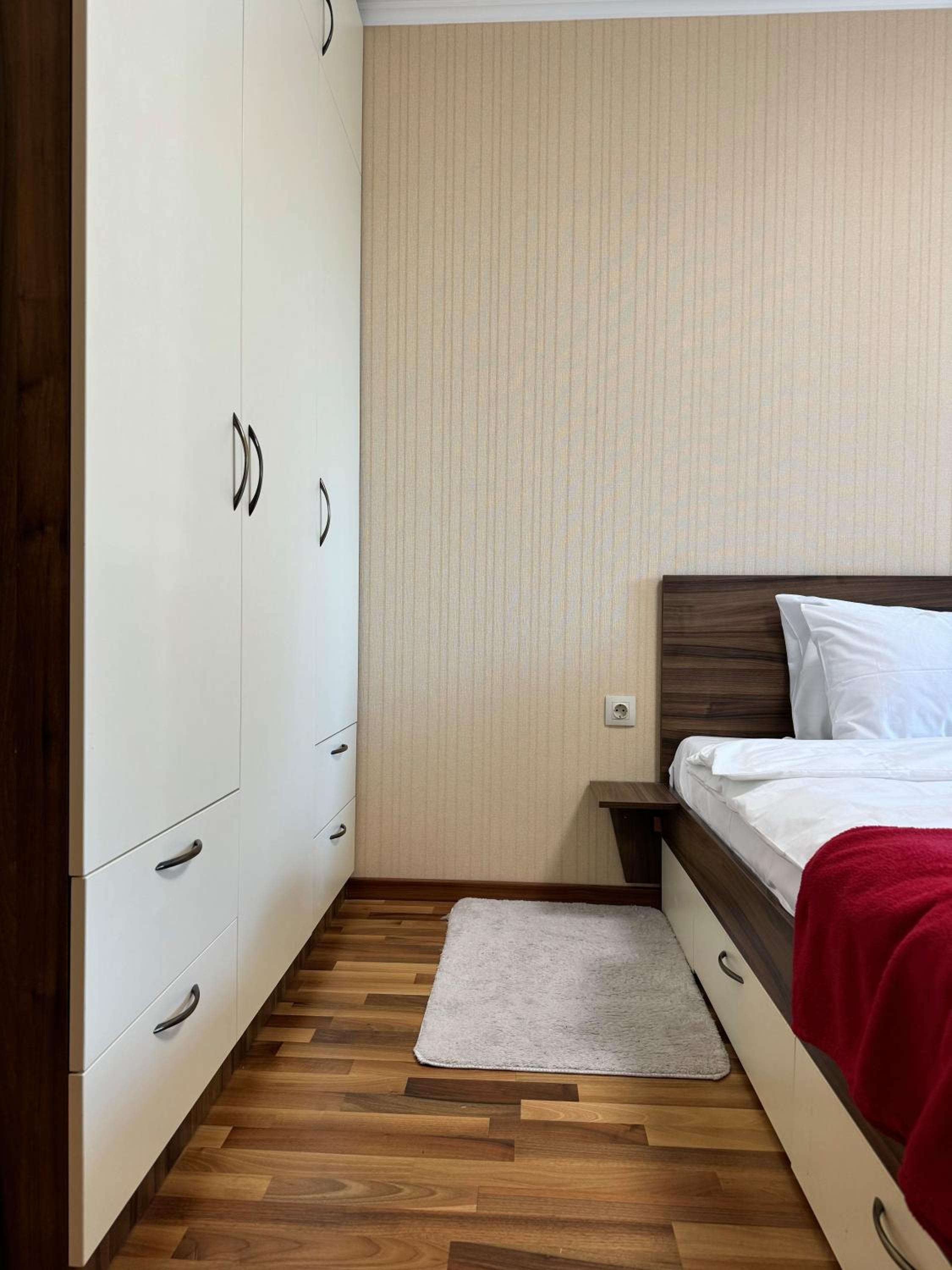 Sunny & Comfort Apartment next to Tech Park for 4 Guests