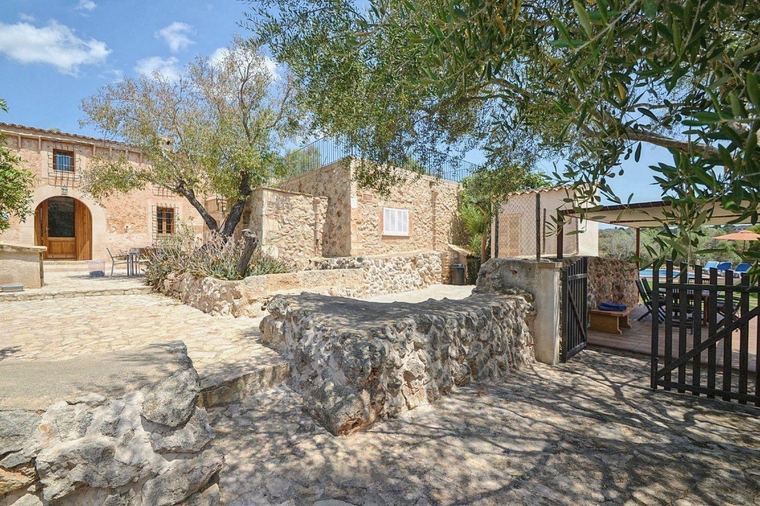 Gemütlich eingerichtetes Landhaus mit pool in der Nähe von Porto Cristo