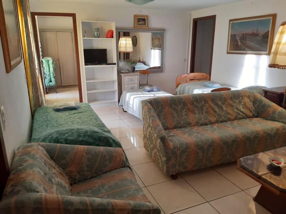 Appartement avec jardin privé à Montreux 100mt du lac