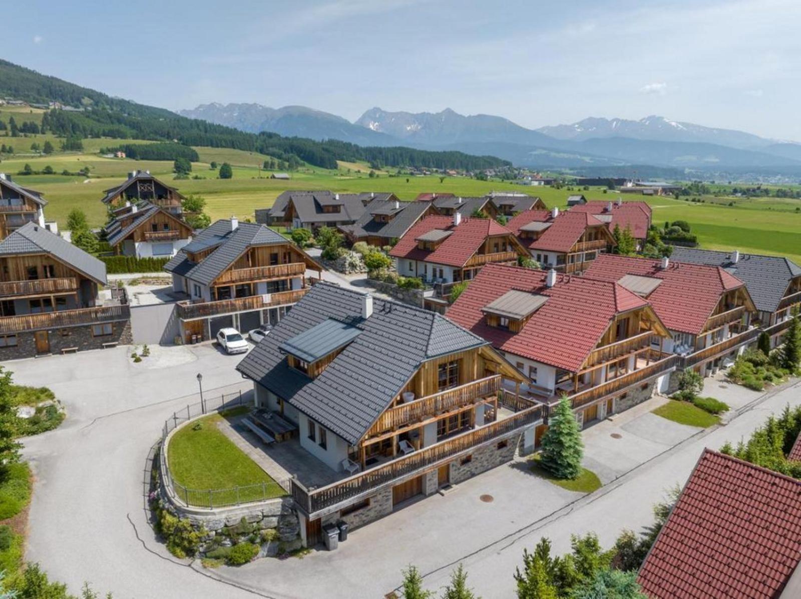 Panorama Chalet Grau