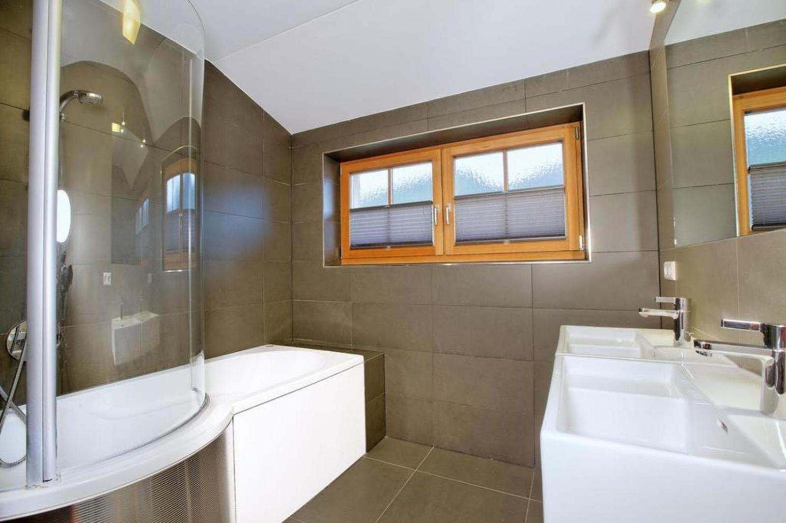 Panorama Chalet Grau