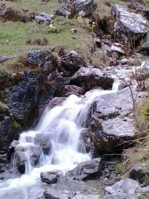 Appartement avec jardin privé à Montreux 100mt du lac