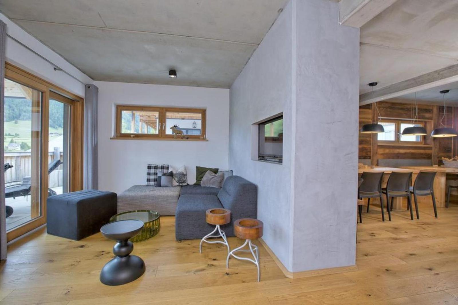 Panorama Chalet Grau XL