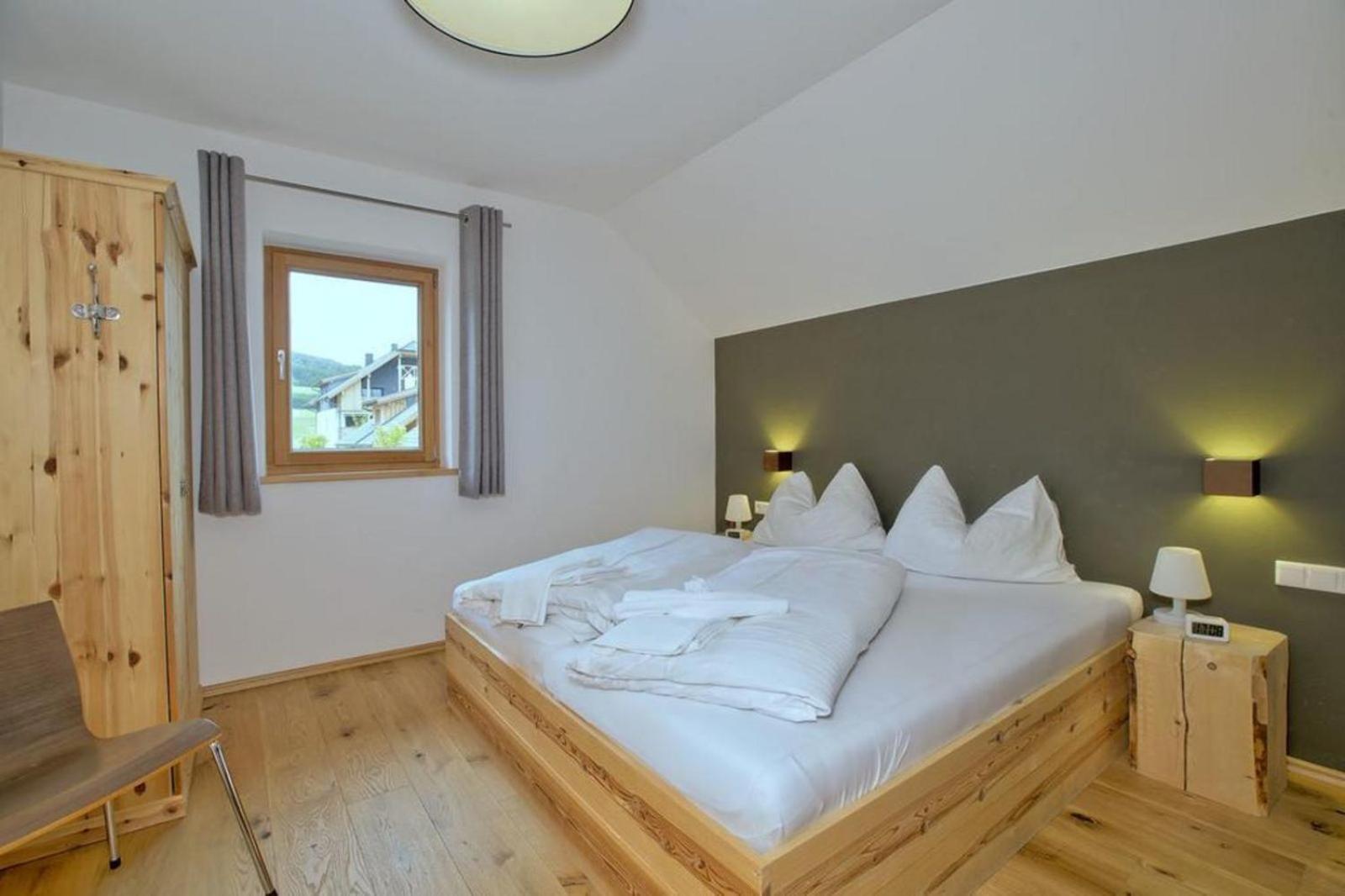 Panorama Chalet Grau XL