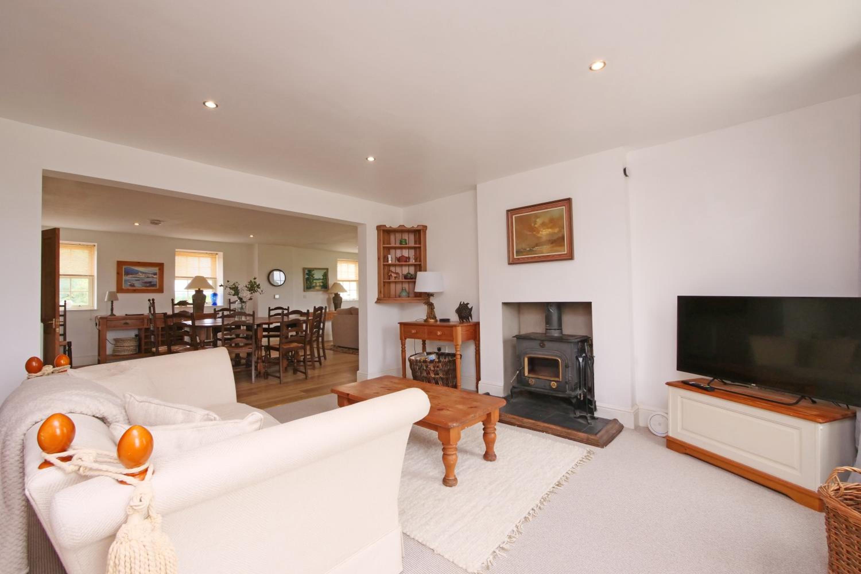 Salton Lodge