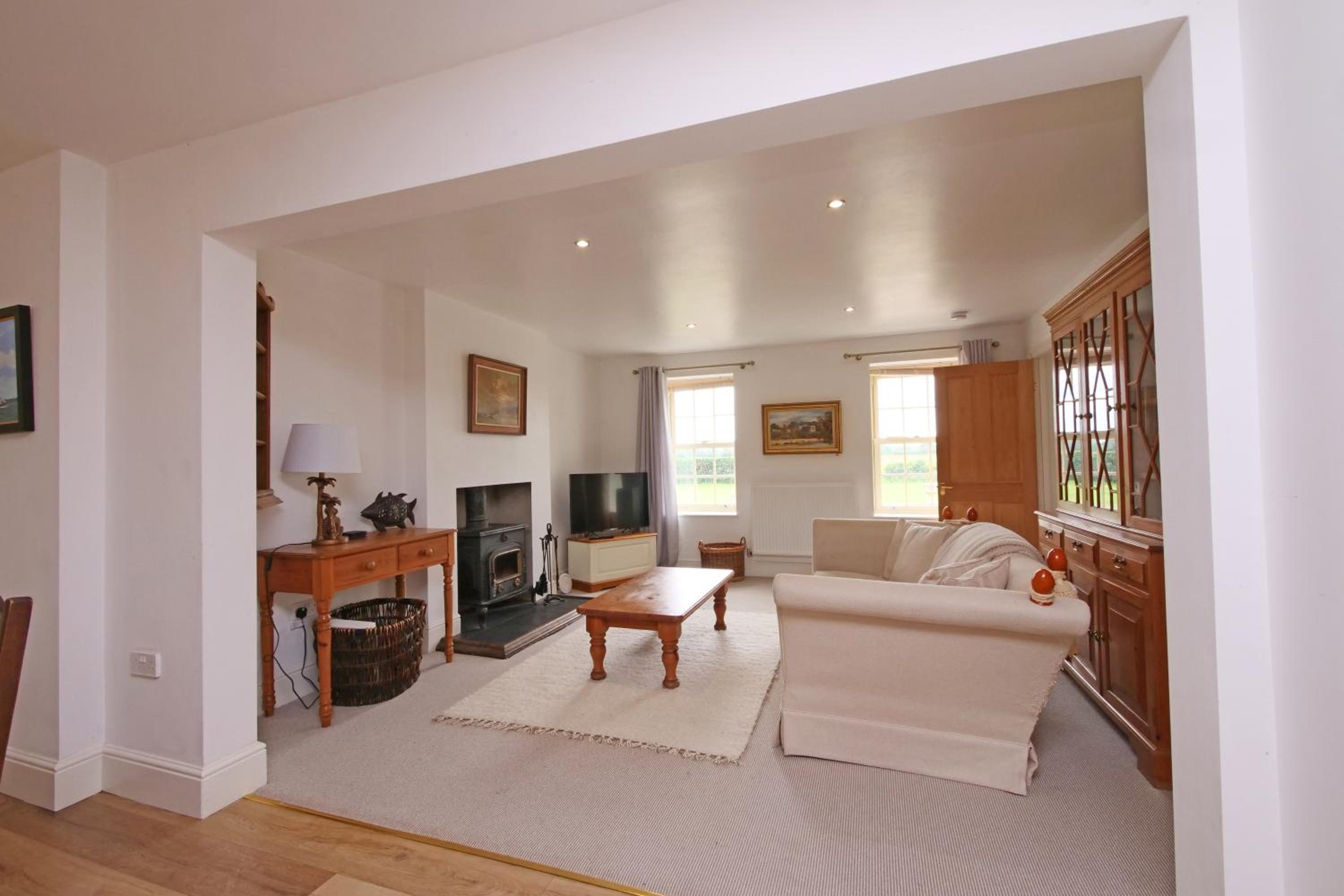 Salton Lodge