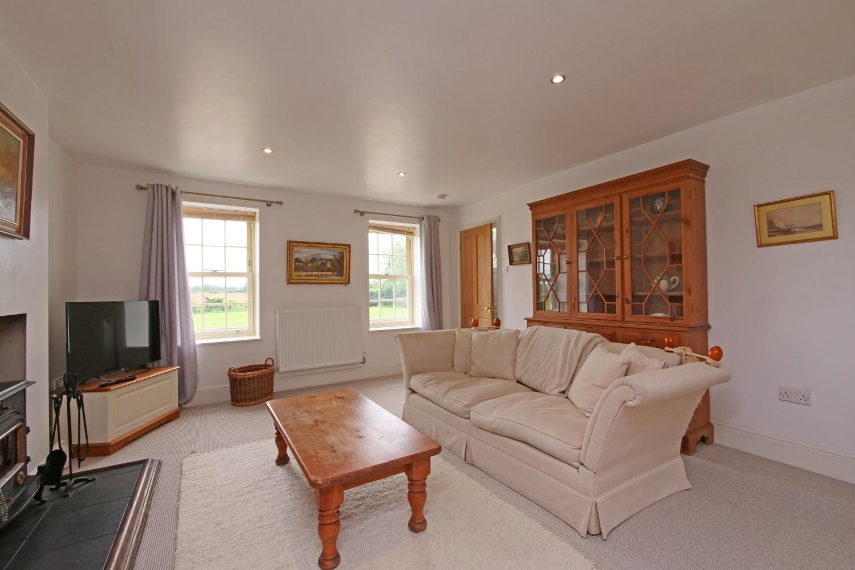 Salton Lodge