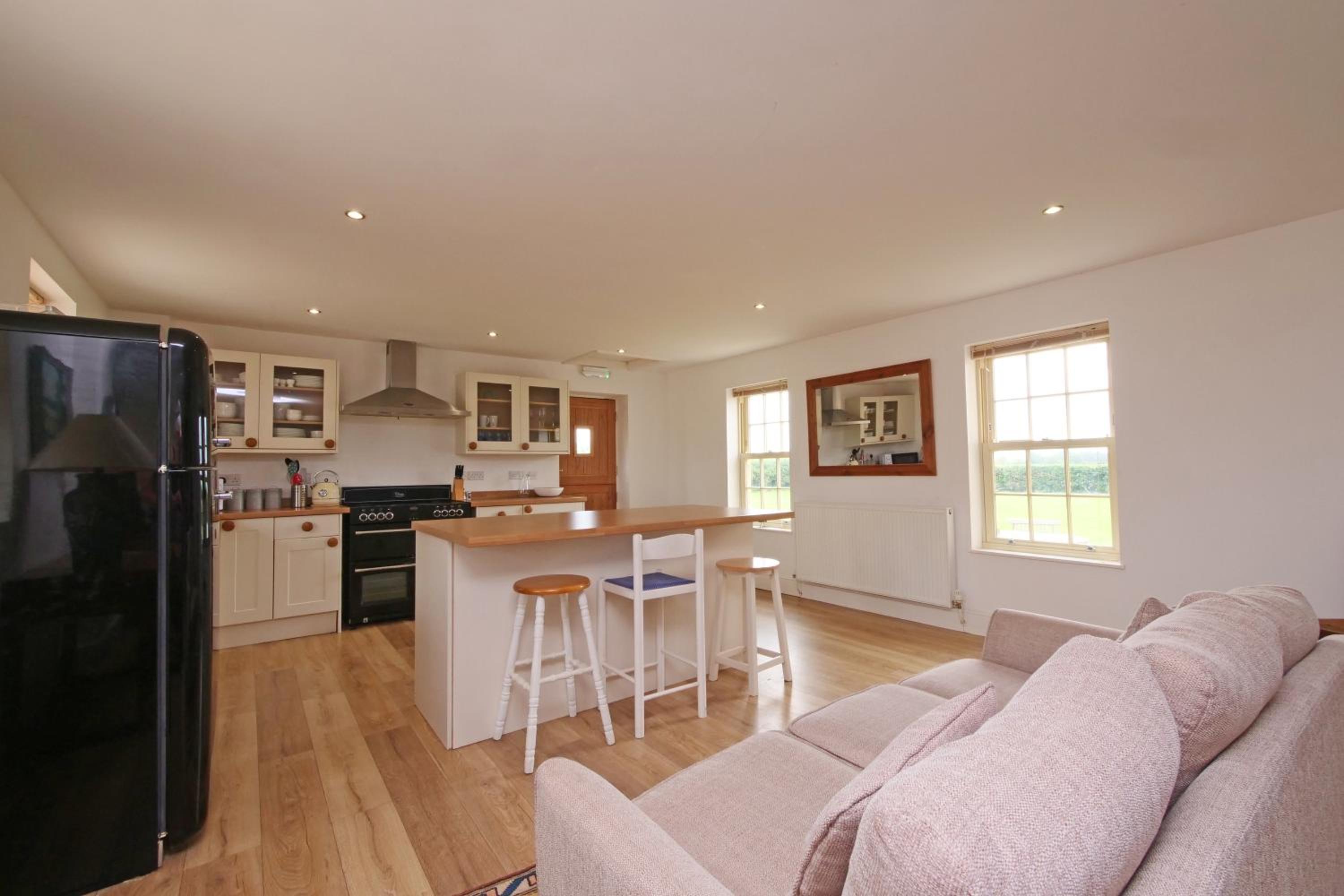 Salton Lodge
