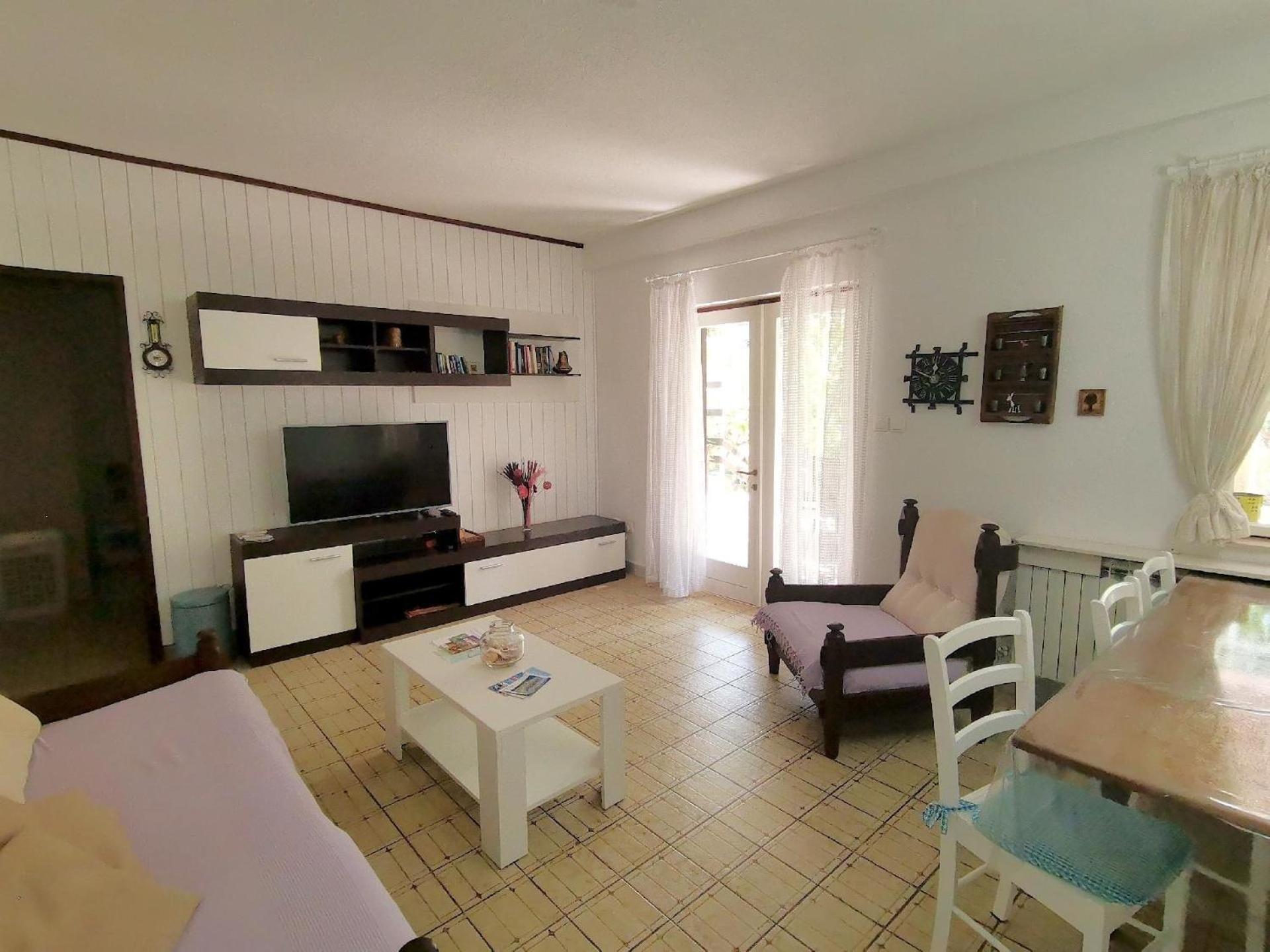 Ferienhaus Karmen Auf Zwei Ebenen Mit Garten view 4