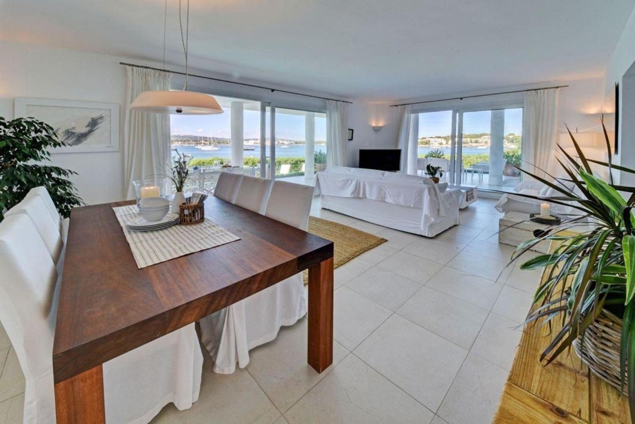 Ferienhaus in Felanitx mit Privatem Pool und Meerblick