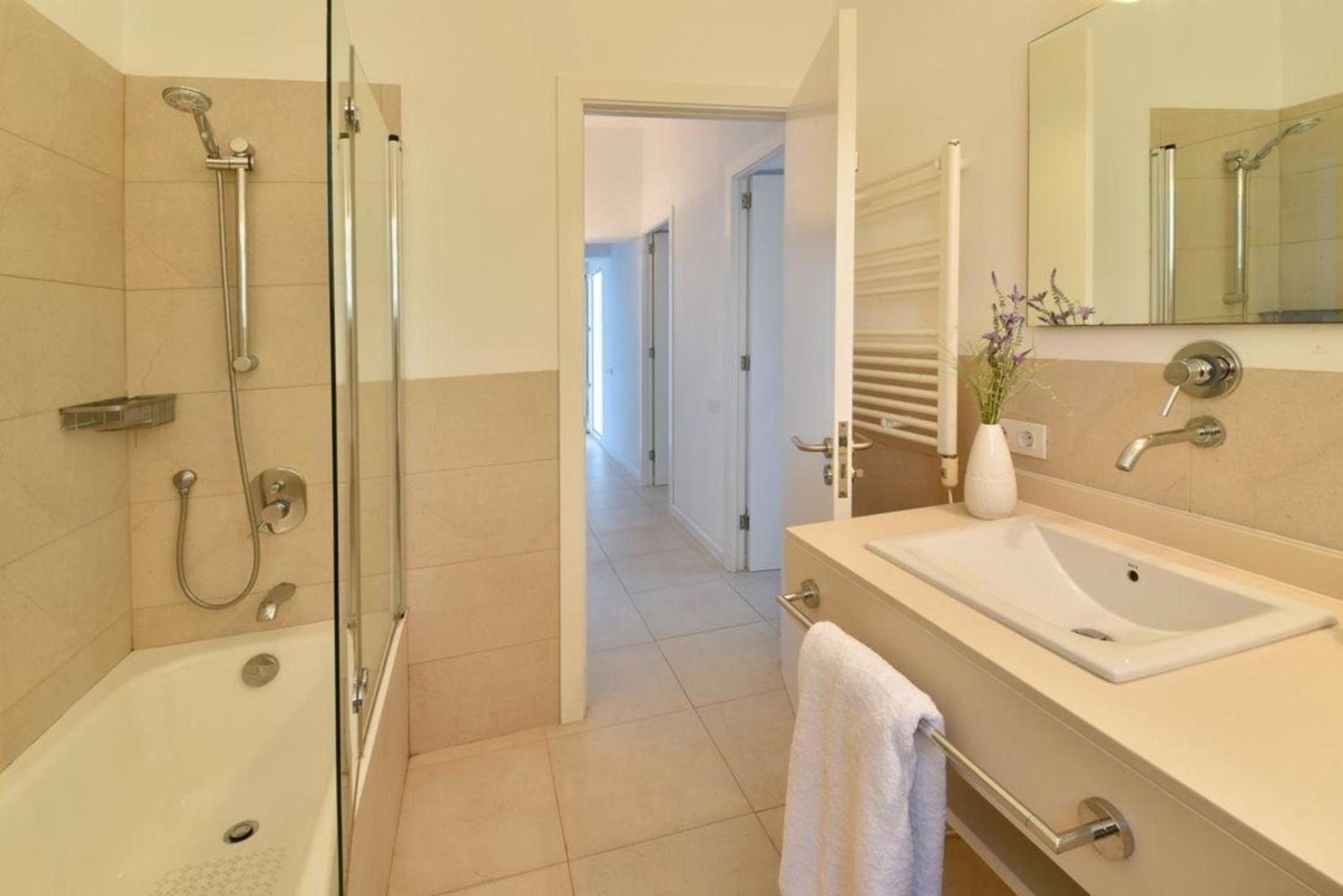 Ferienhaus in Felanitx mit Privatem Pool und Meerblick