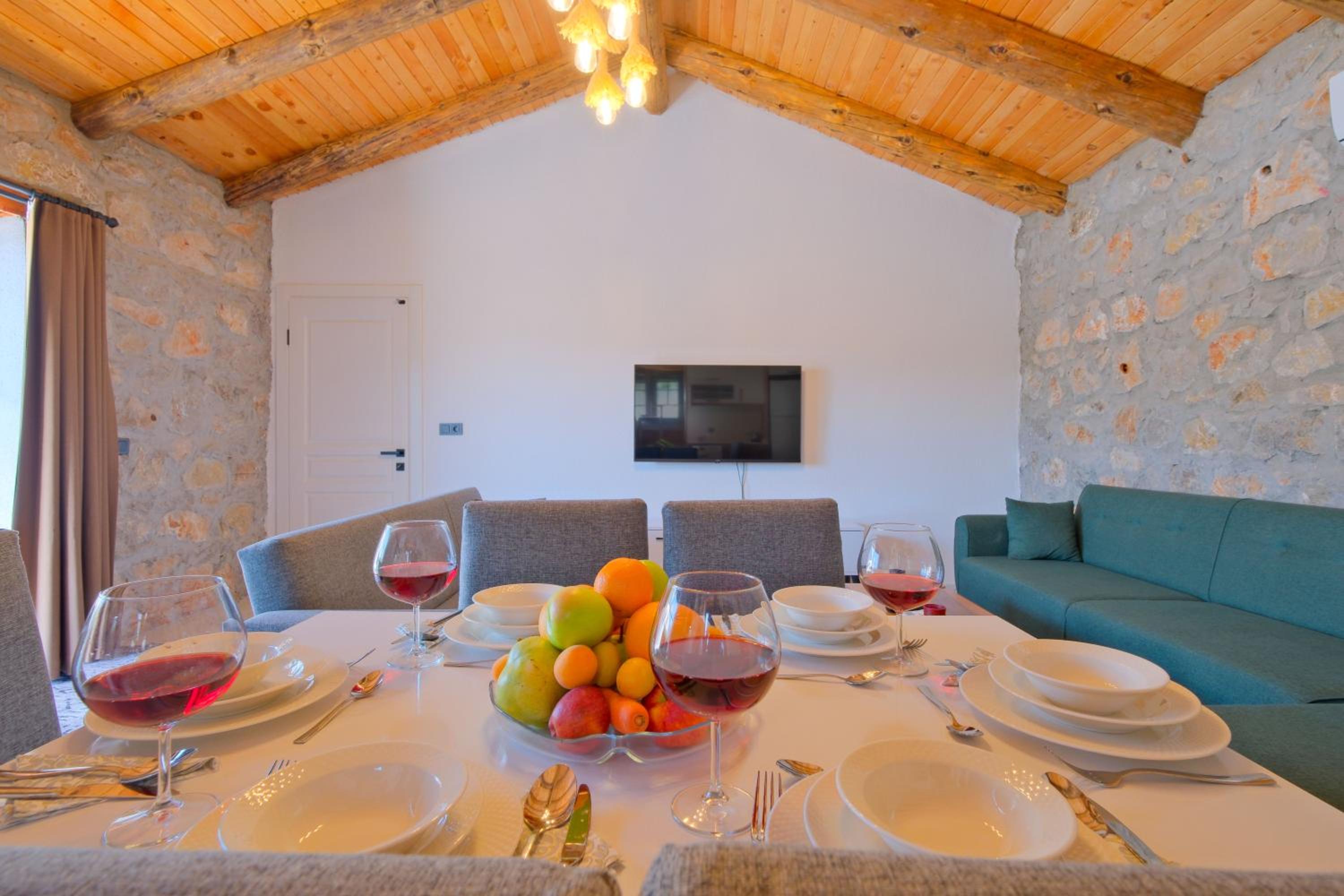 VillaOliveTerrace
