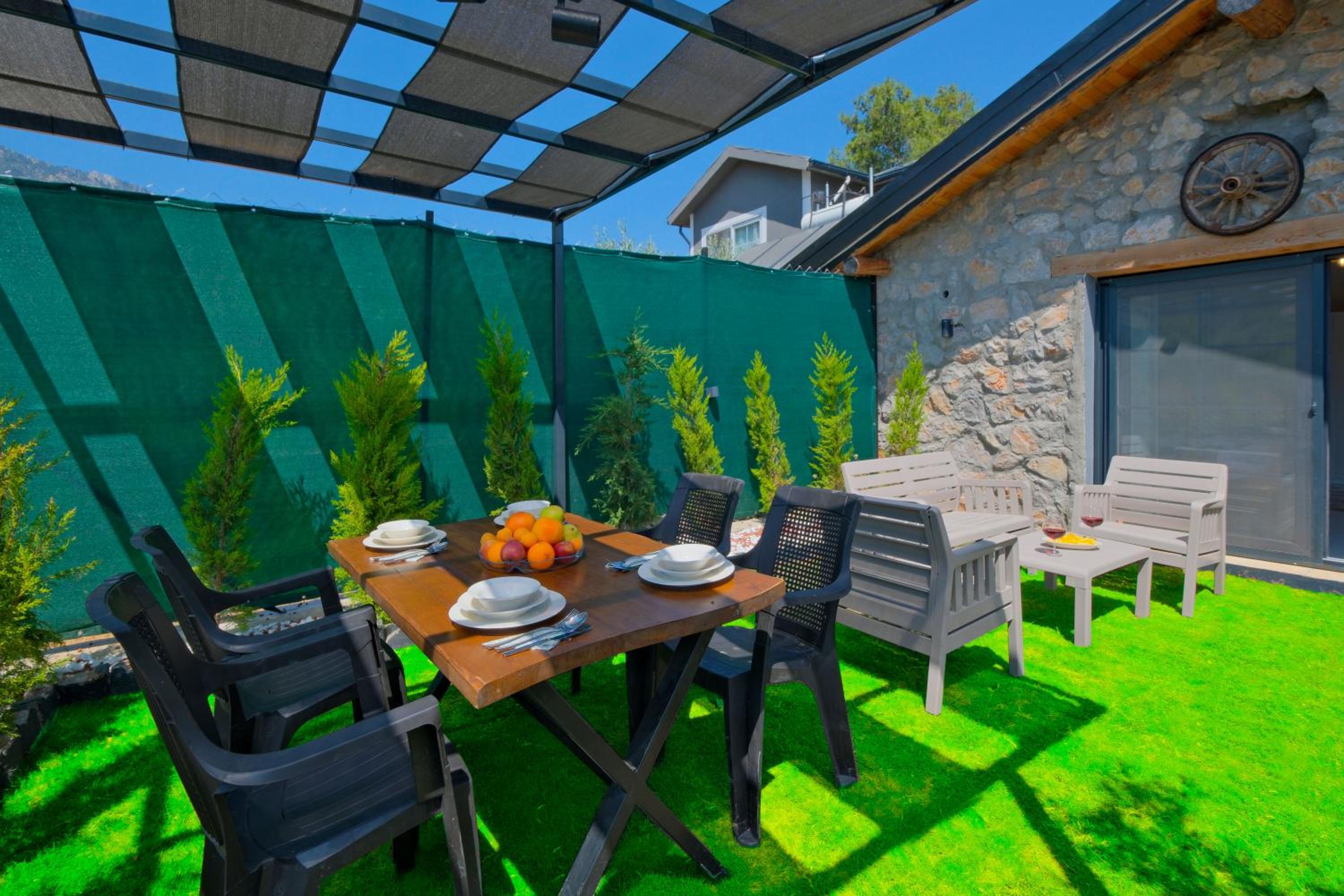 VillaOliveTerrace