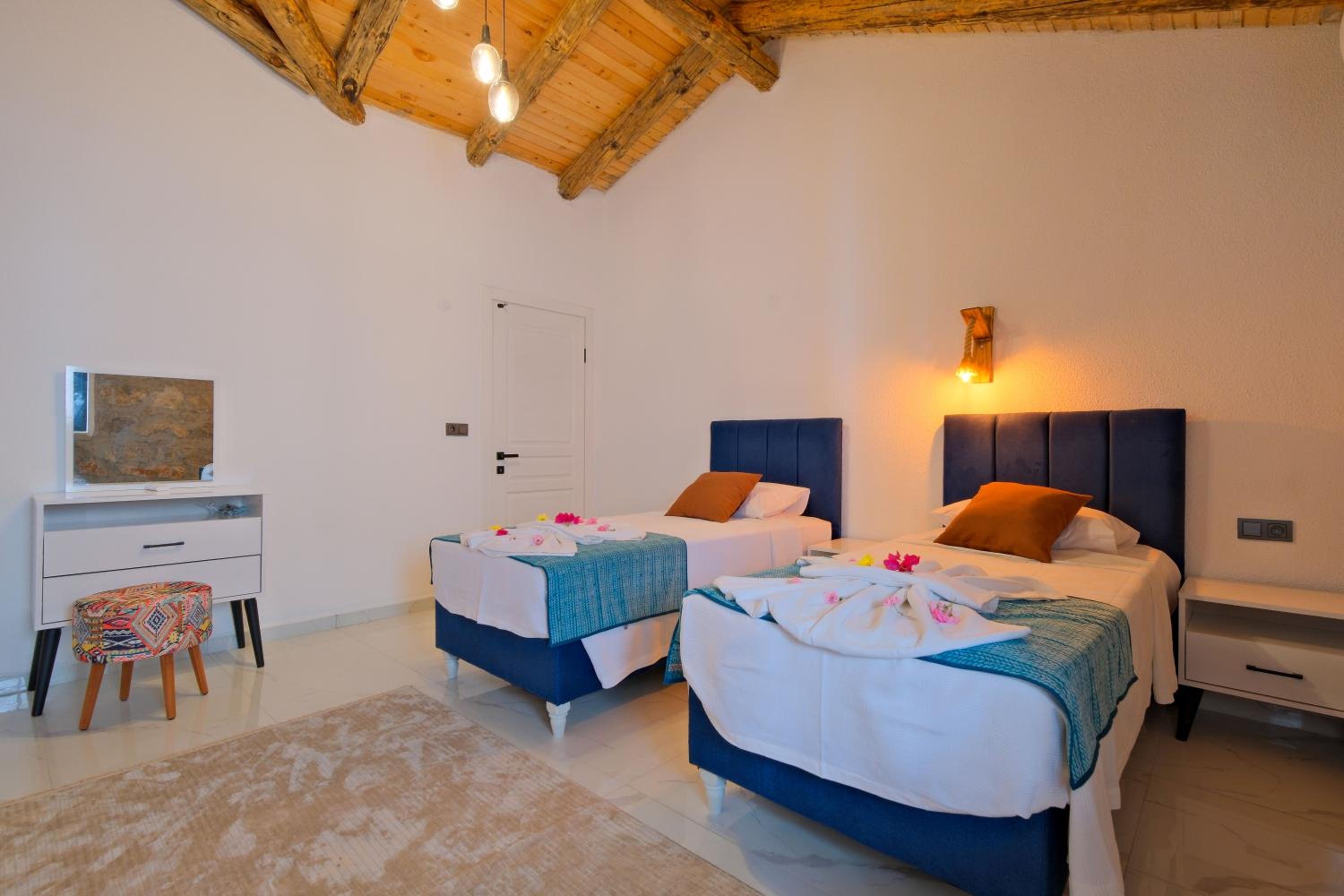 VillaOliveTerrace