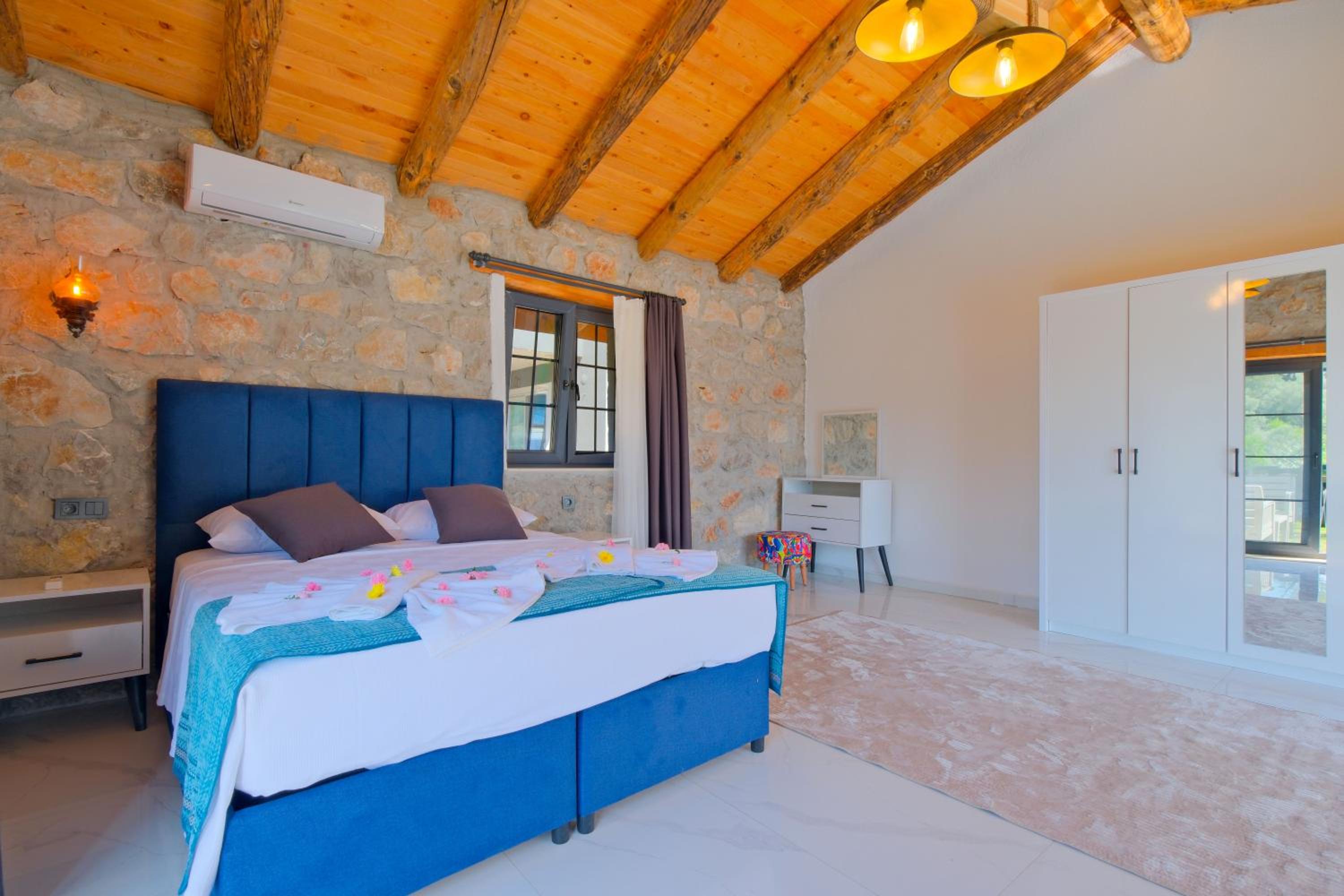 VillaOliveTerrace