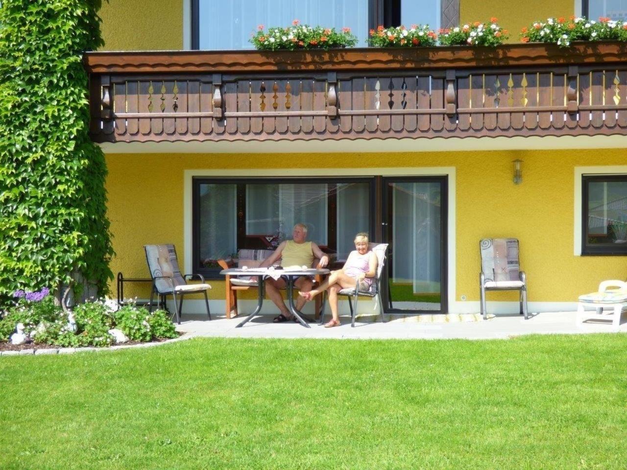 Komfortable Ferienwohnung Mit Garten Und Grill