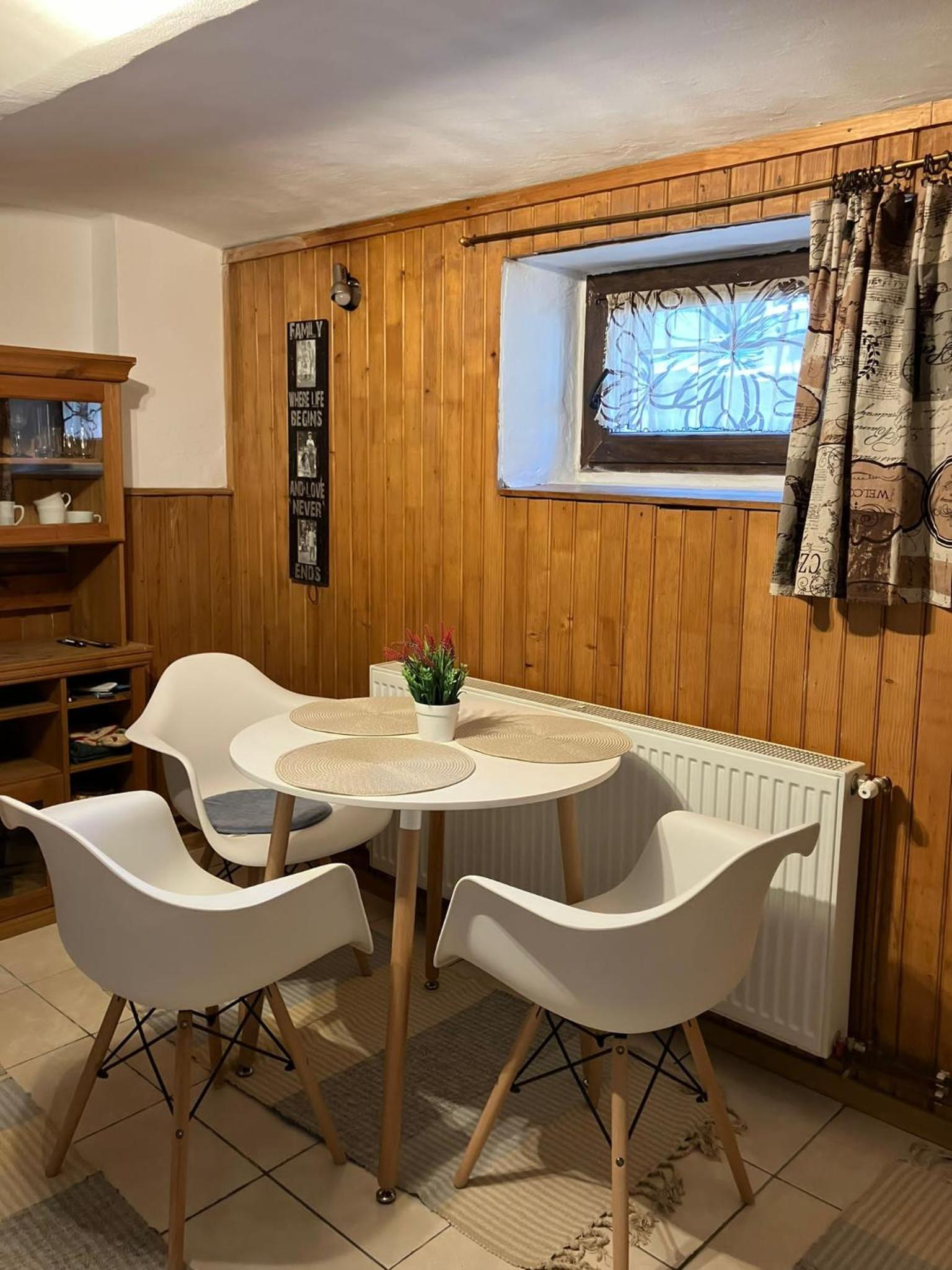 Hilltop Retro Home