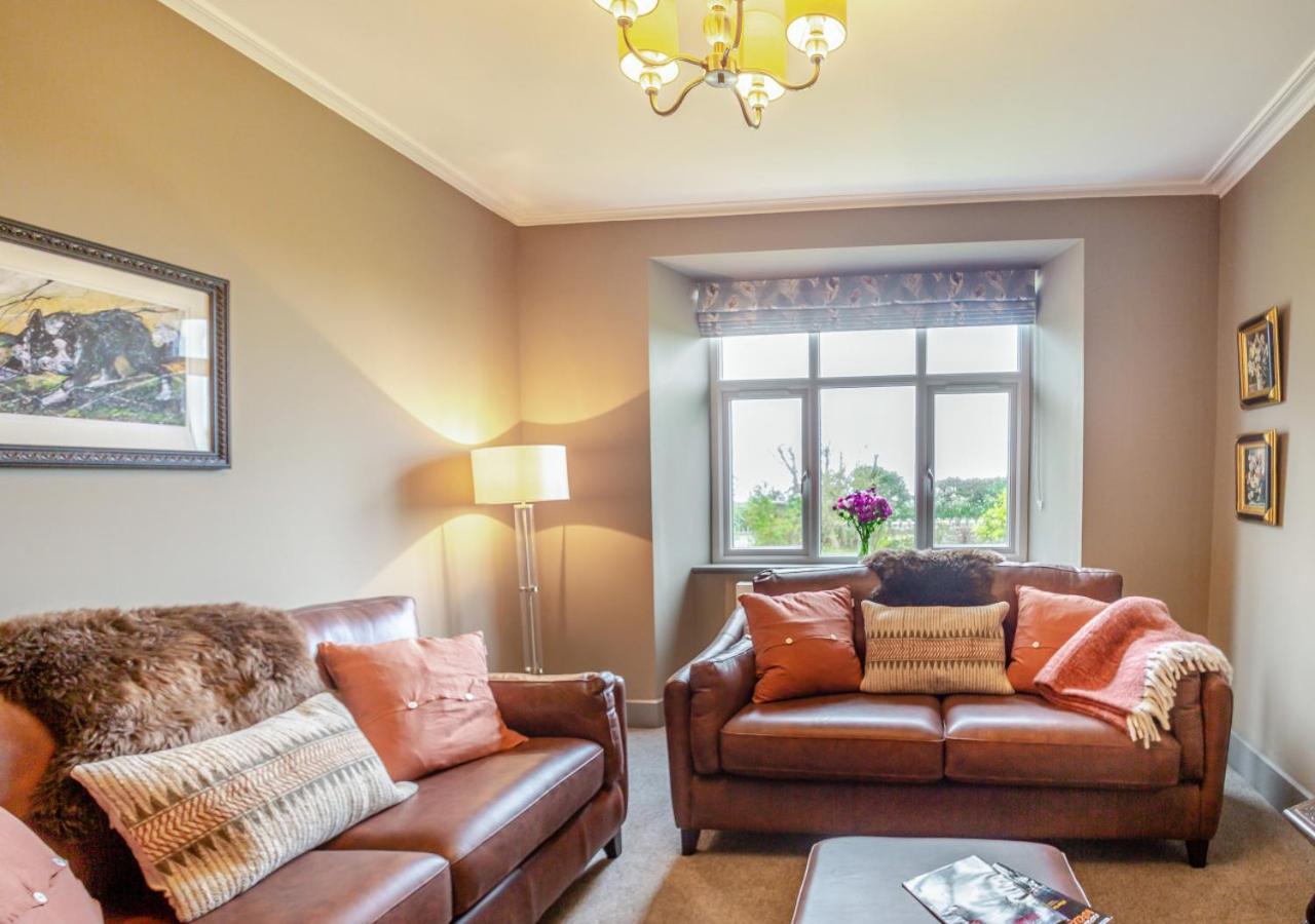 5 Bed in Llangwnadl oc-c29473