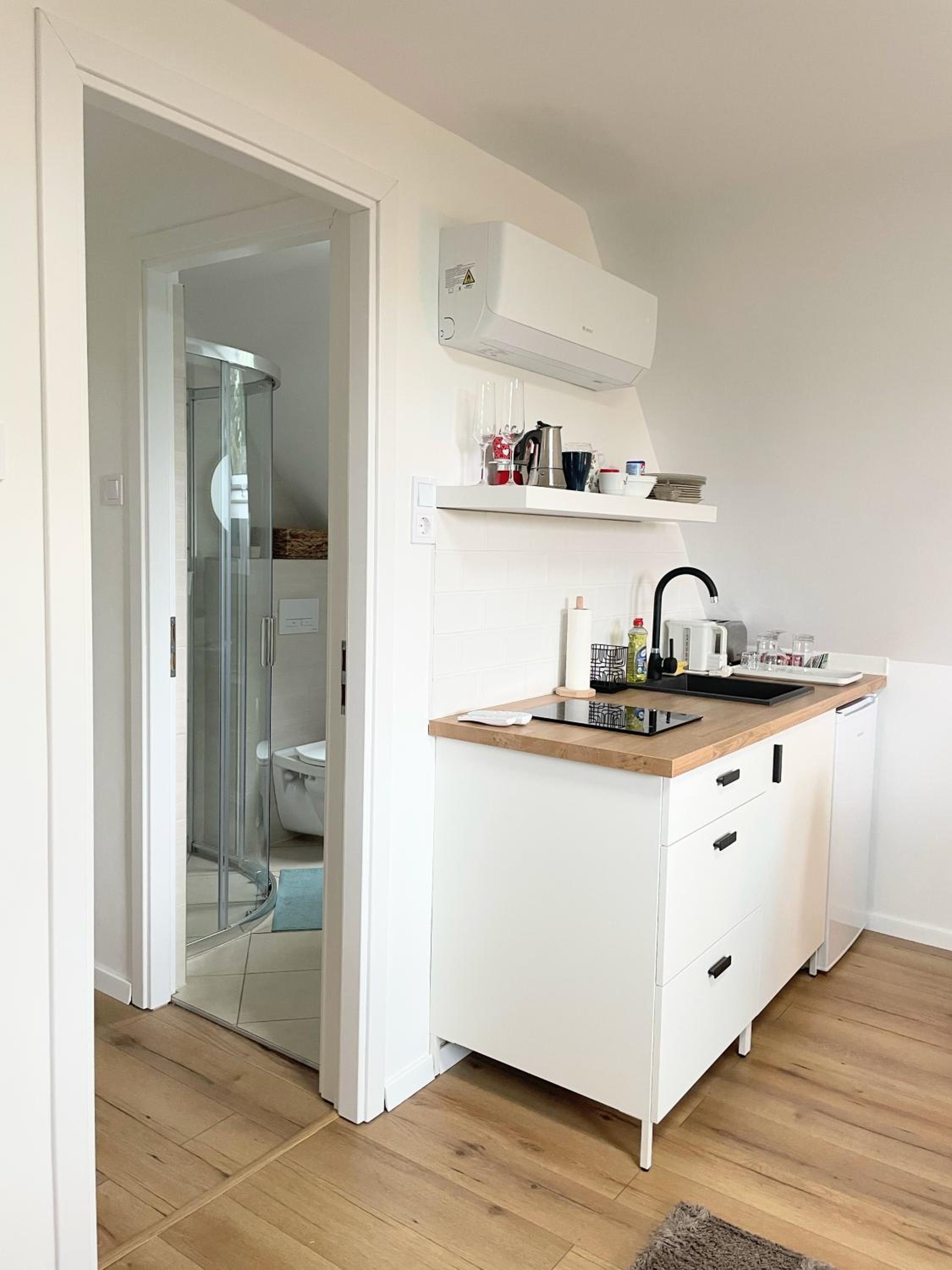 Quiet, green, relaxing place - 1 bedroom apartment view 3