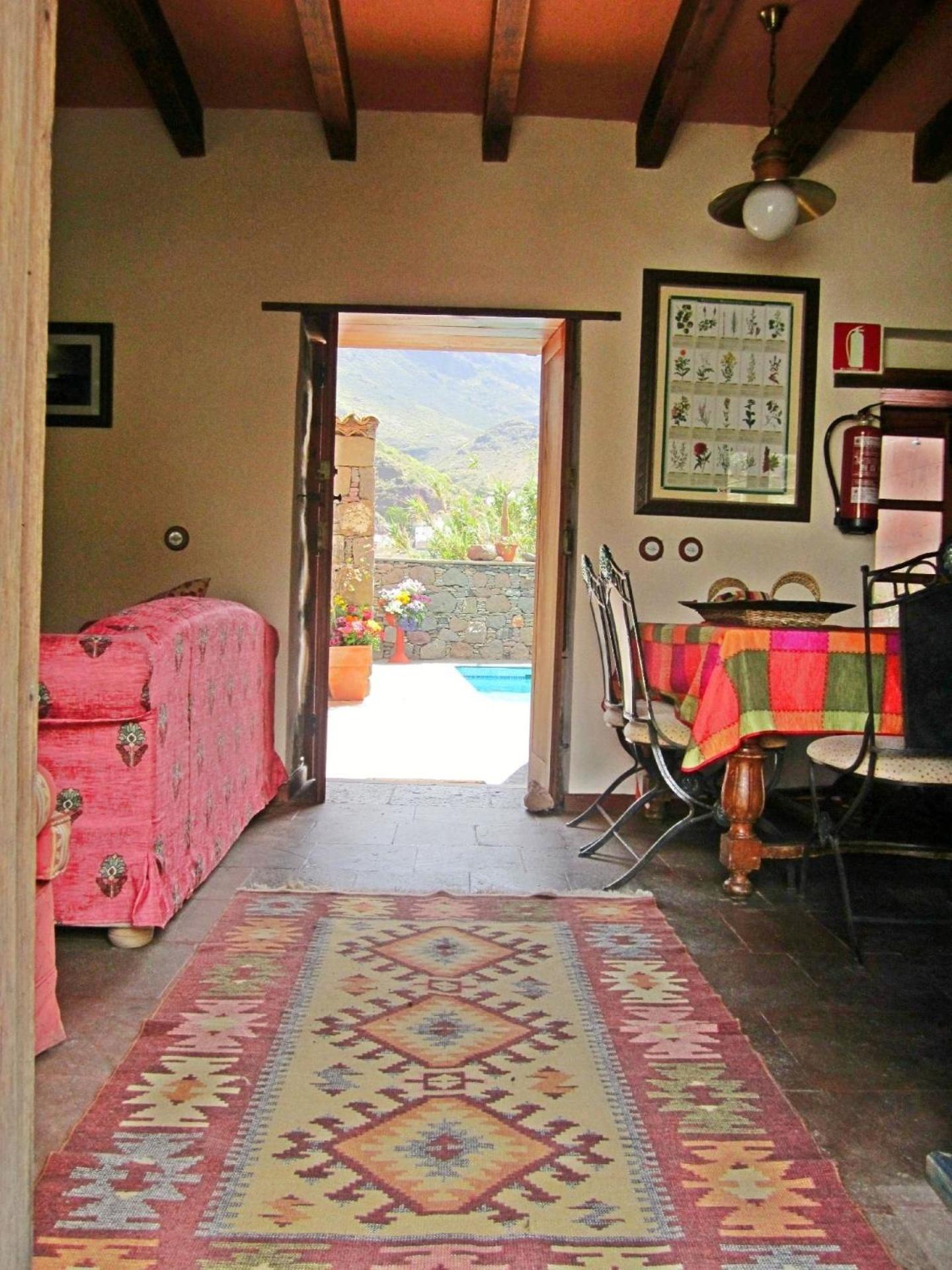 Traditionell kanarisches Ferienhaus mit Pool