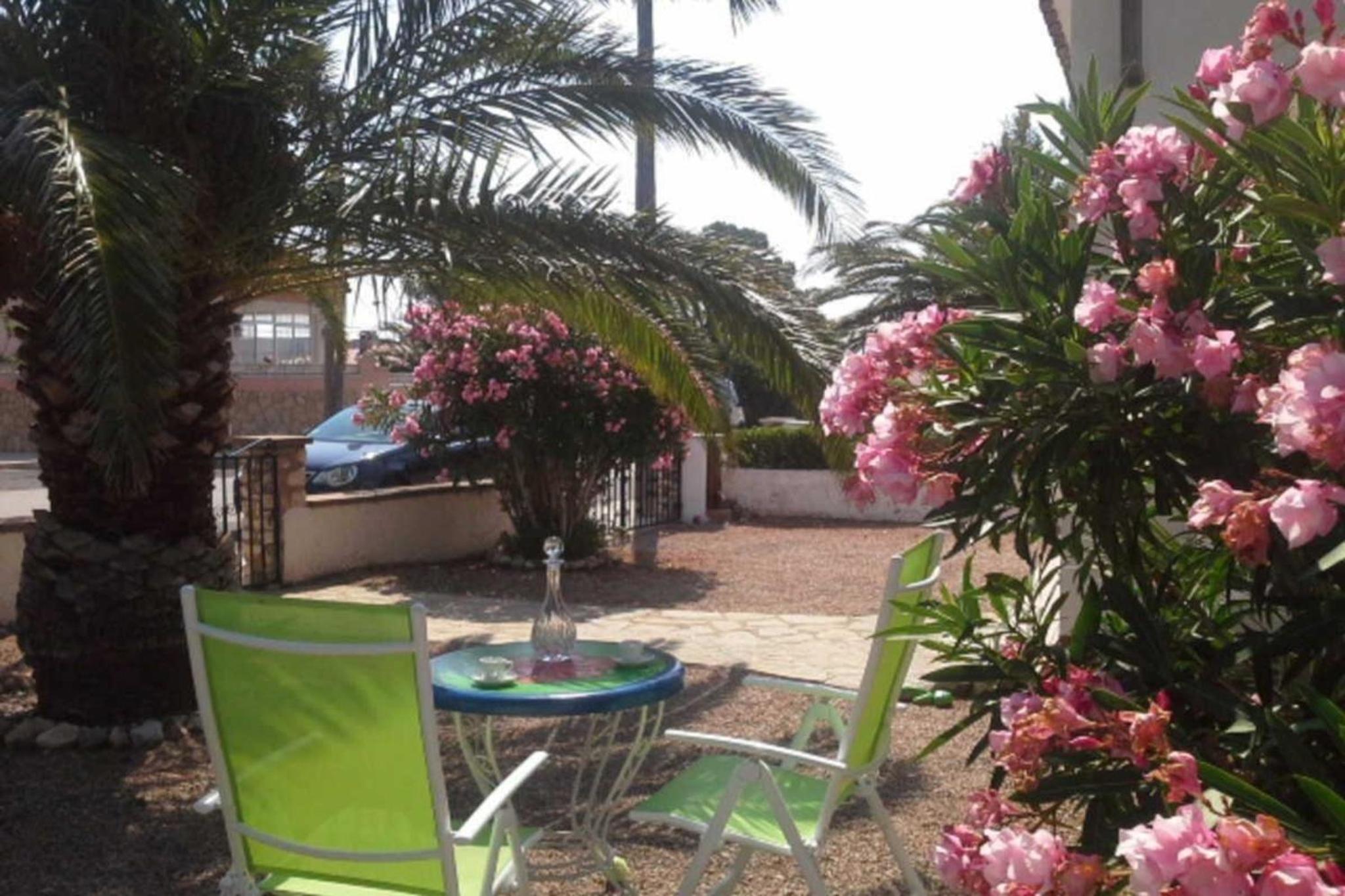 Geräumiges, Strandnahes Ferienhaus Mit Garten