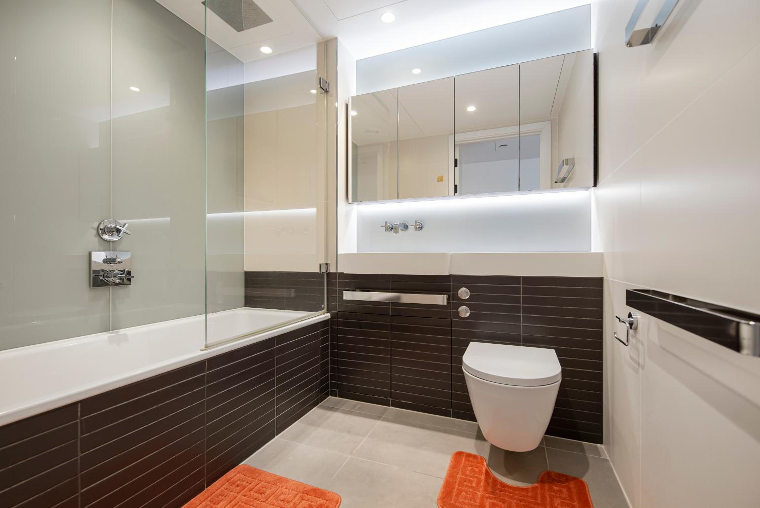 Modern 2 Bed Battersea Power Station