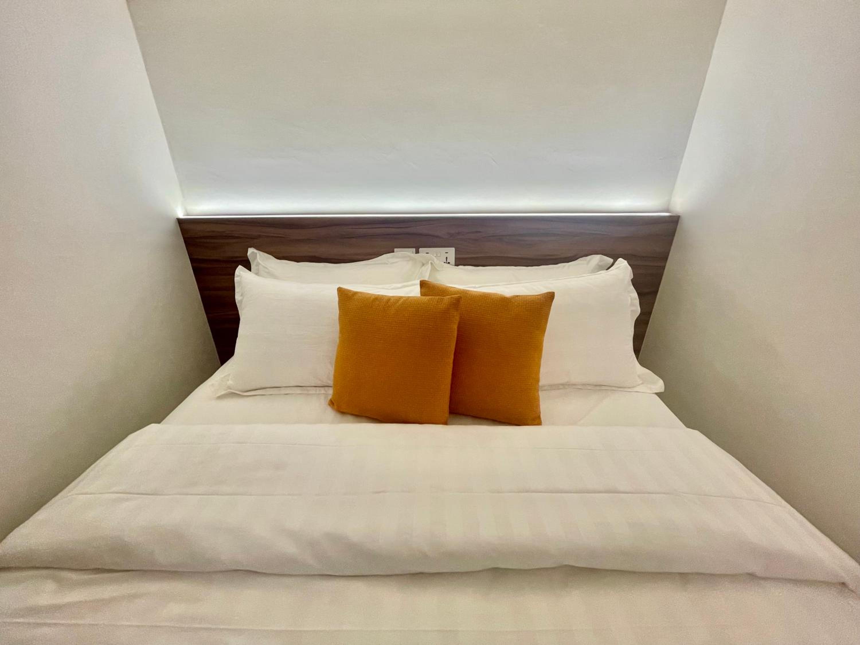 Faloe Hostel