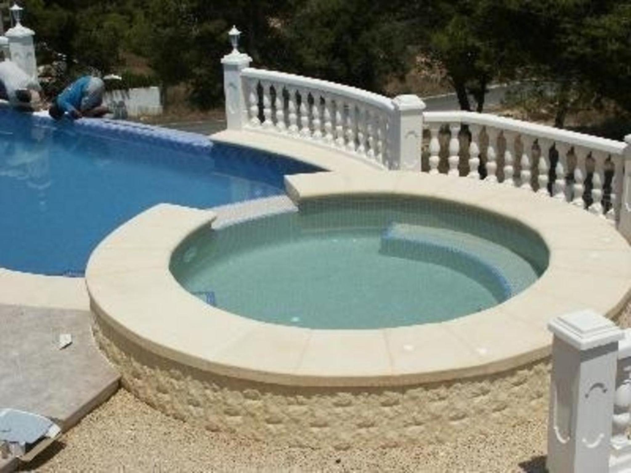 Villa redonda costa nova
