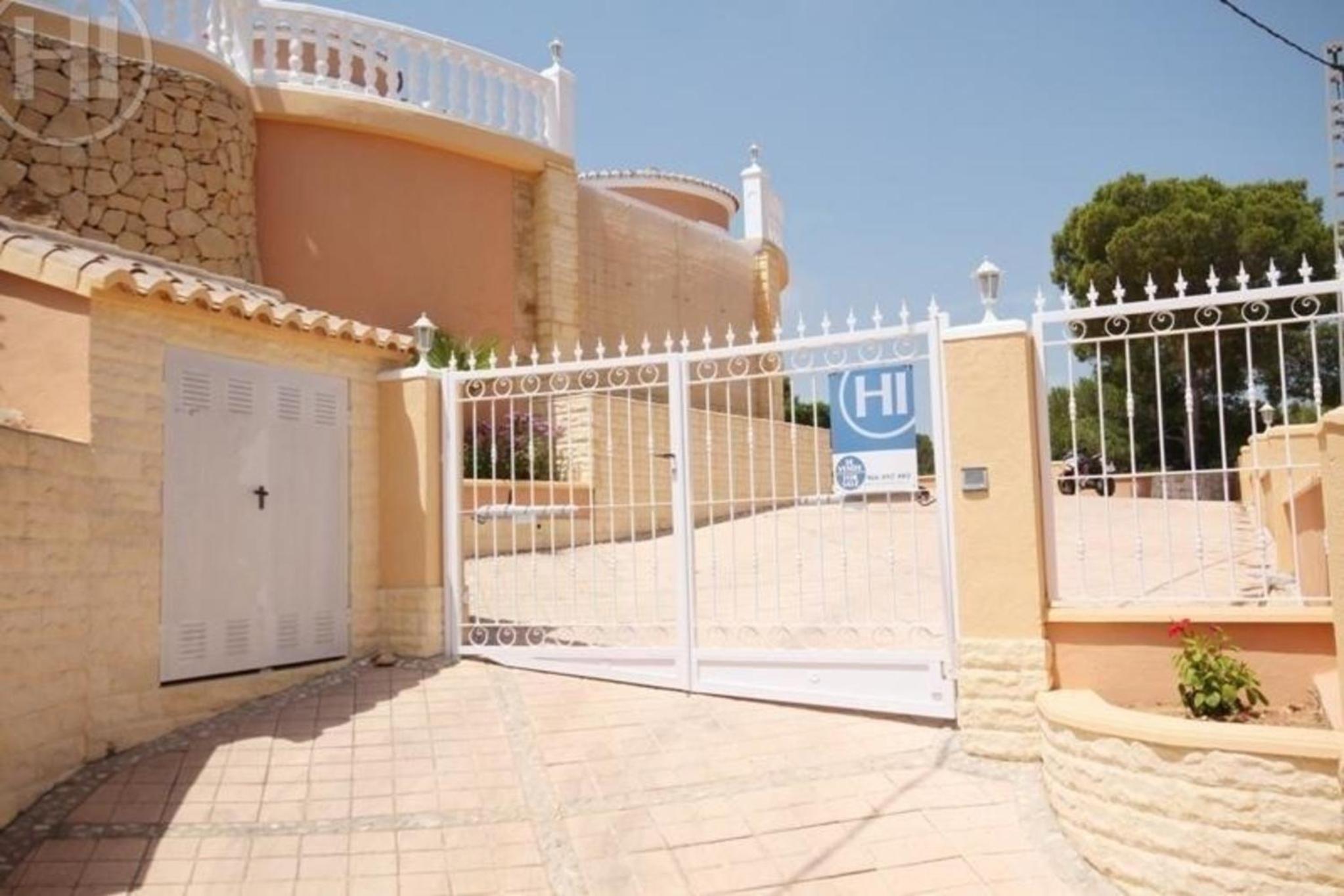 Villa redonda costa nova