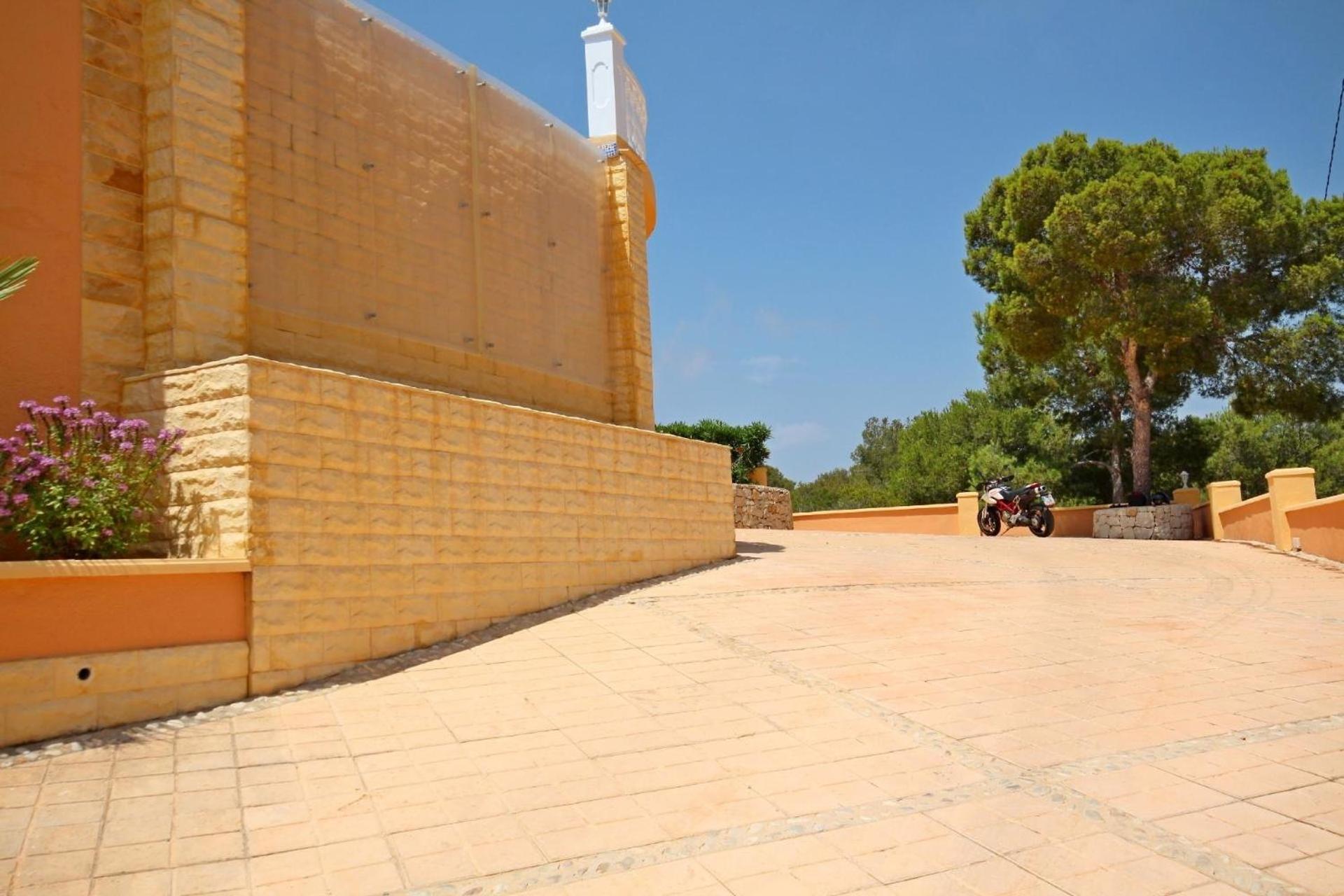 Villa redonda costa nova