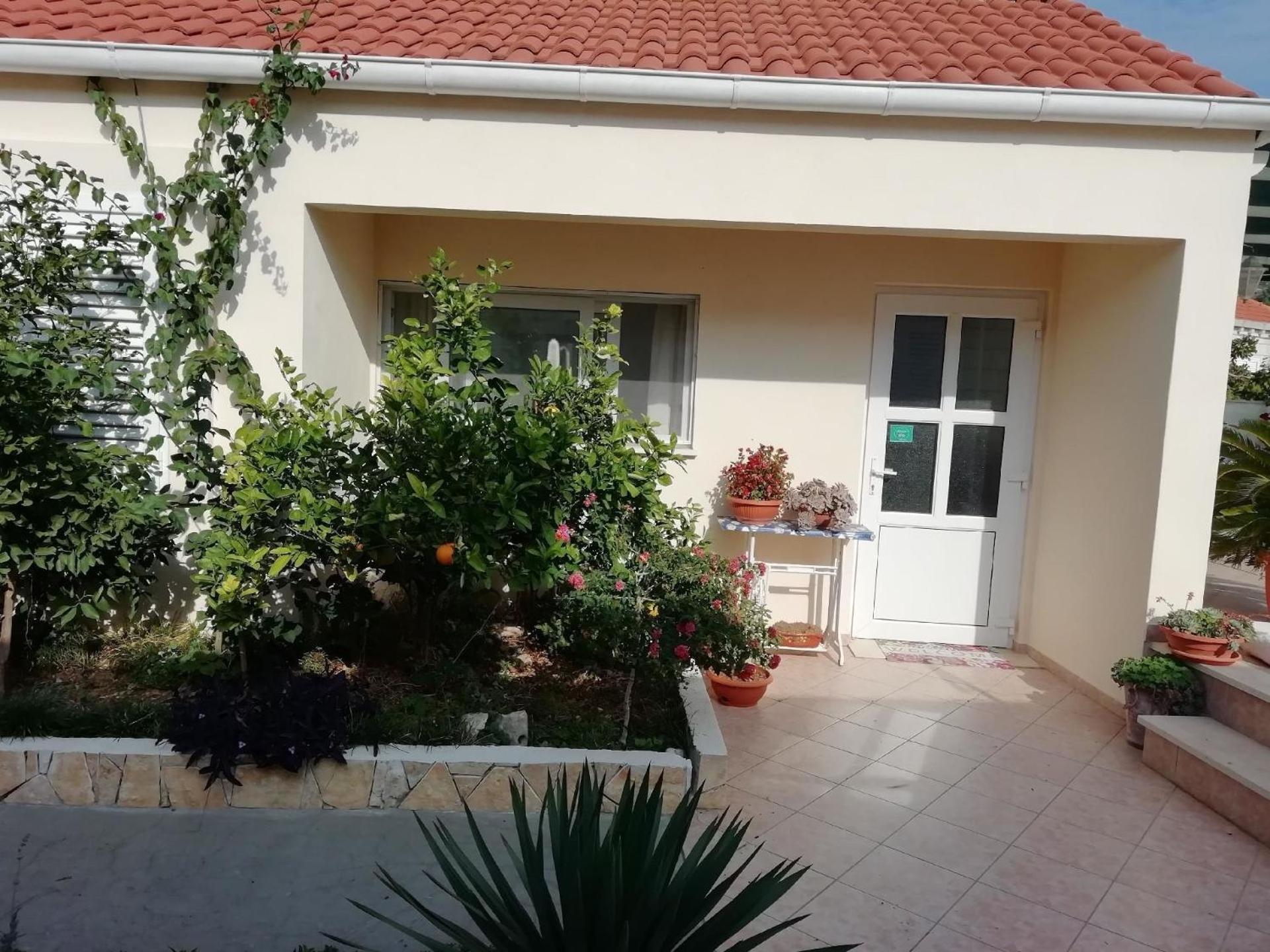 Appartement Lidija Mit Terrasse Und Meerblick