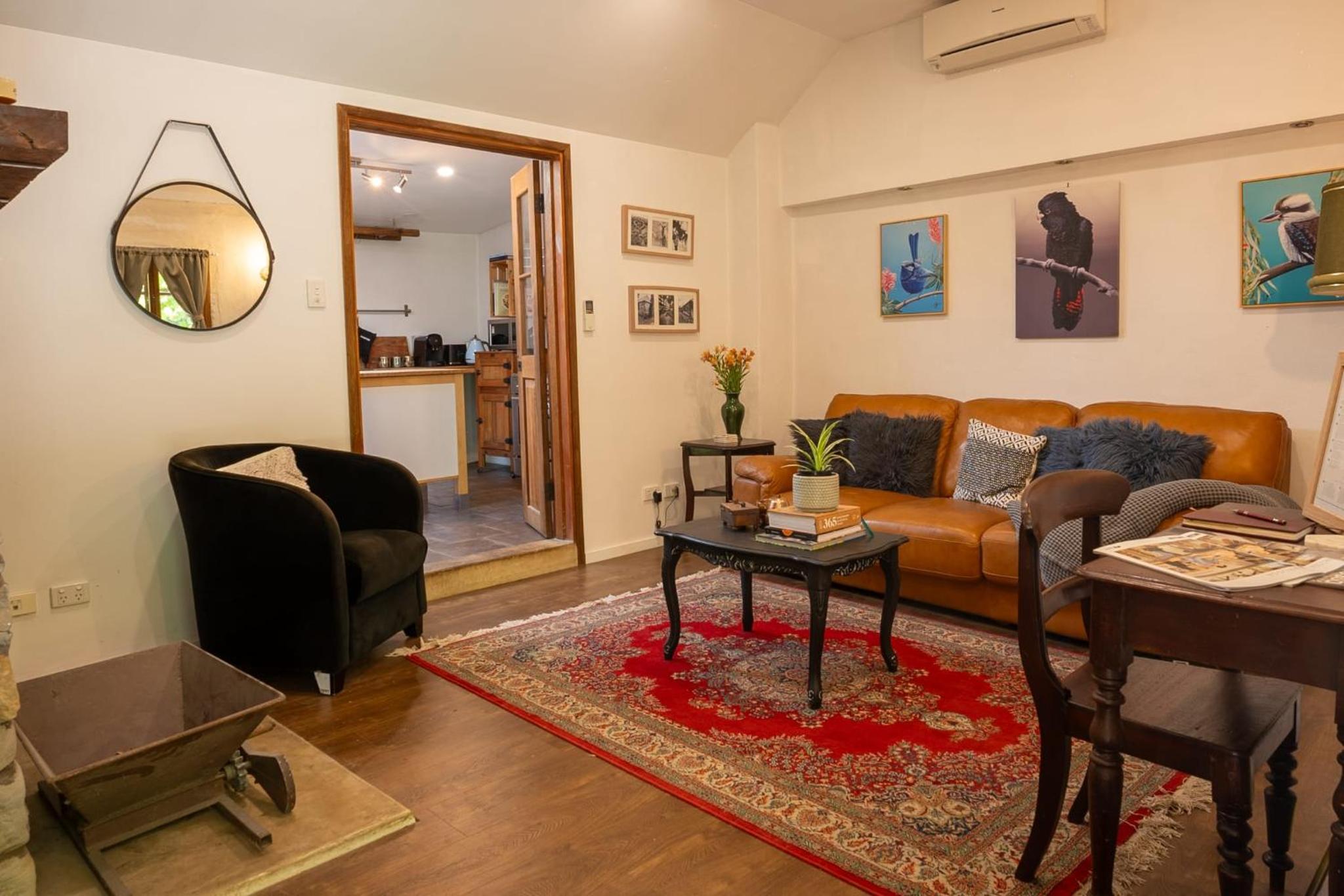 Spa Bath, Entire Home, Off Street Parking, Barossa Valley