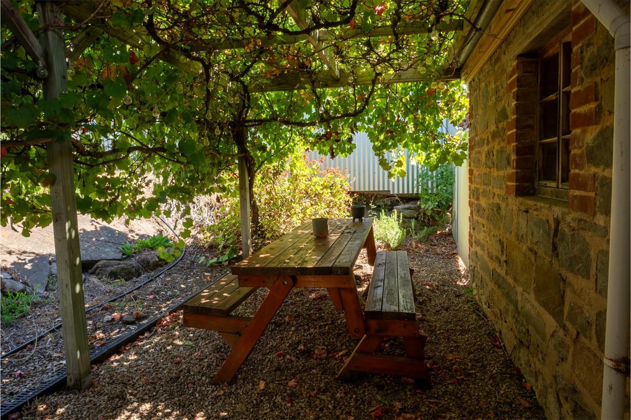 Spa Bath, Entire Home, Off Street Parking, Barossa Valley