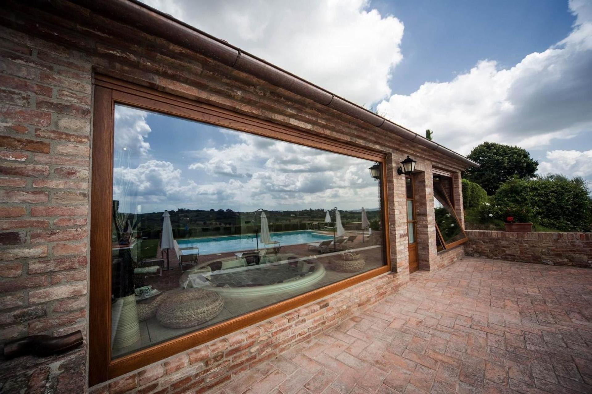Geräumige Wohnung in Montepulciano mit Veranda, Klimaanlage, Weingut mit Großem Garten, Pool,Spa