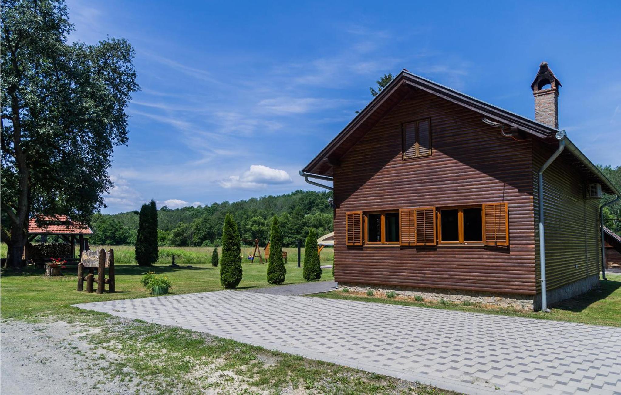 Awesome Home In Cacinci view 2