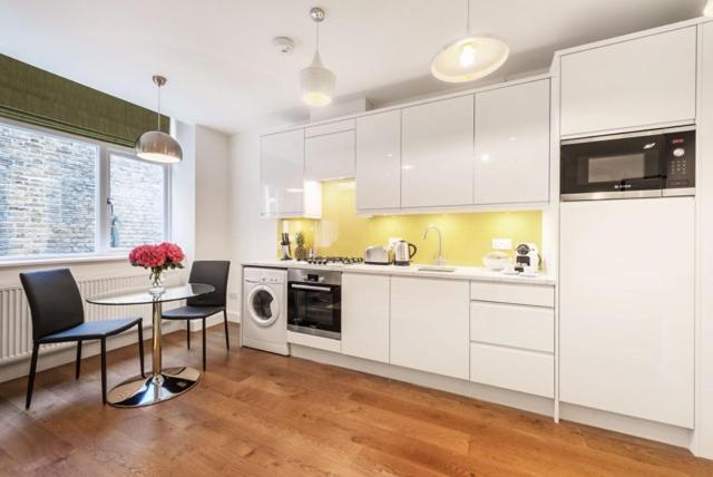 Marylebone - Crawford Street by Viridian Apartments