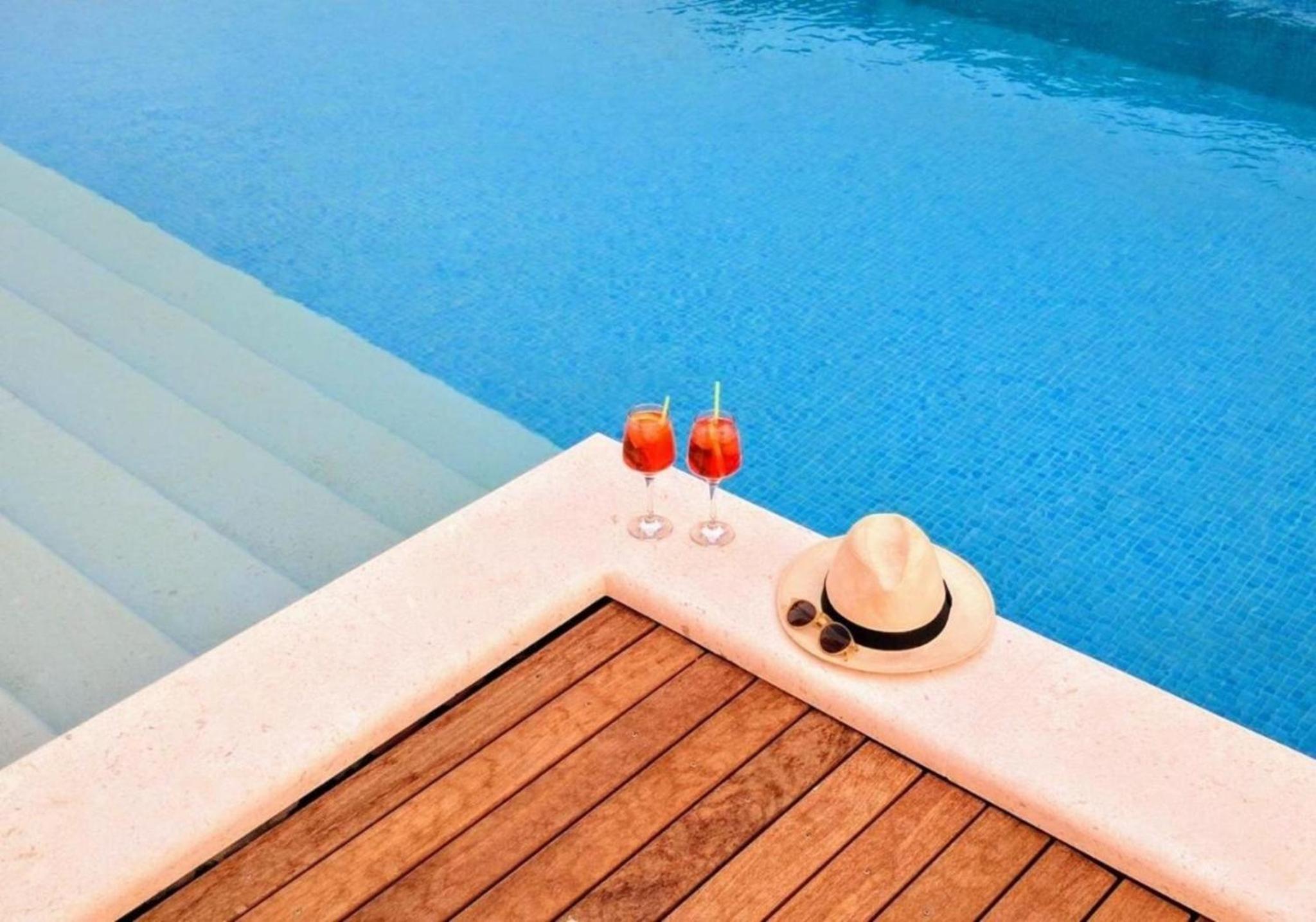 Moderne gemütliche Villa mit Pool und Meerblick view 2