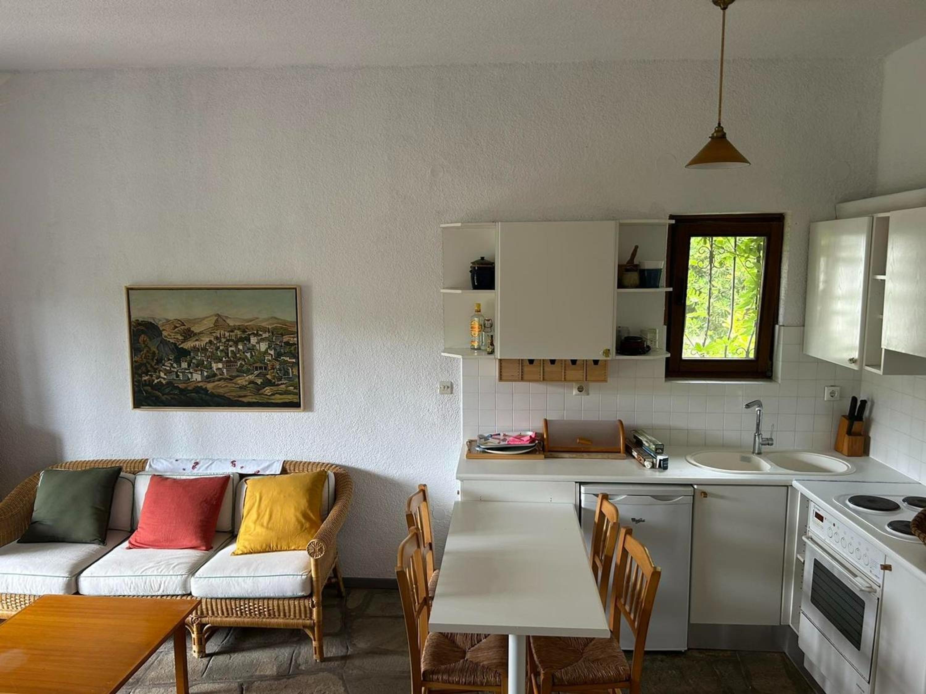 Maisonette with garden under the Elani pines view 3