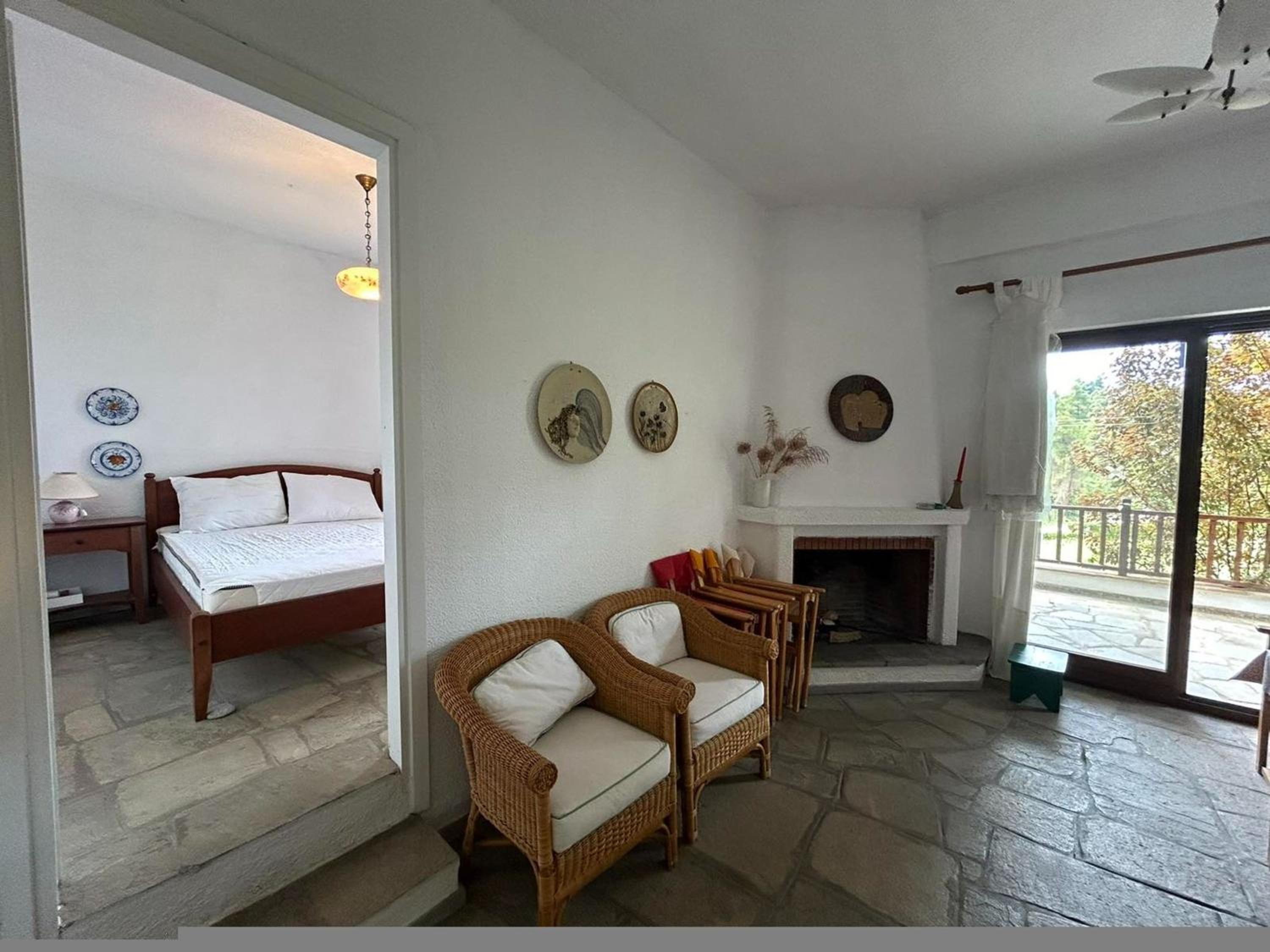Maisonette with garden under the Elani pines view 5