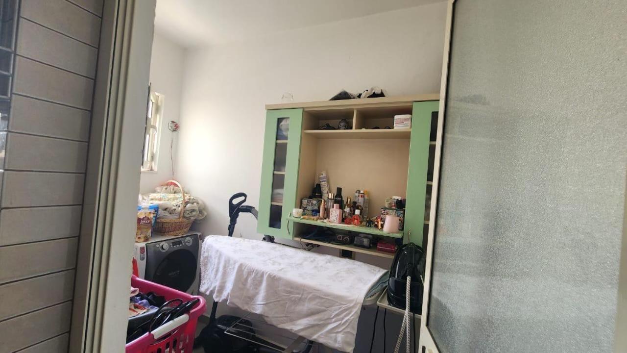 Rozi's Apartments
